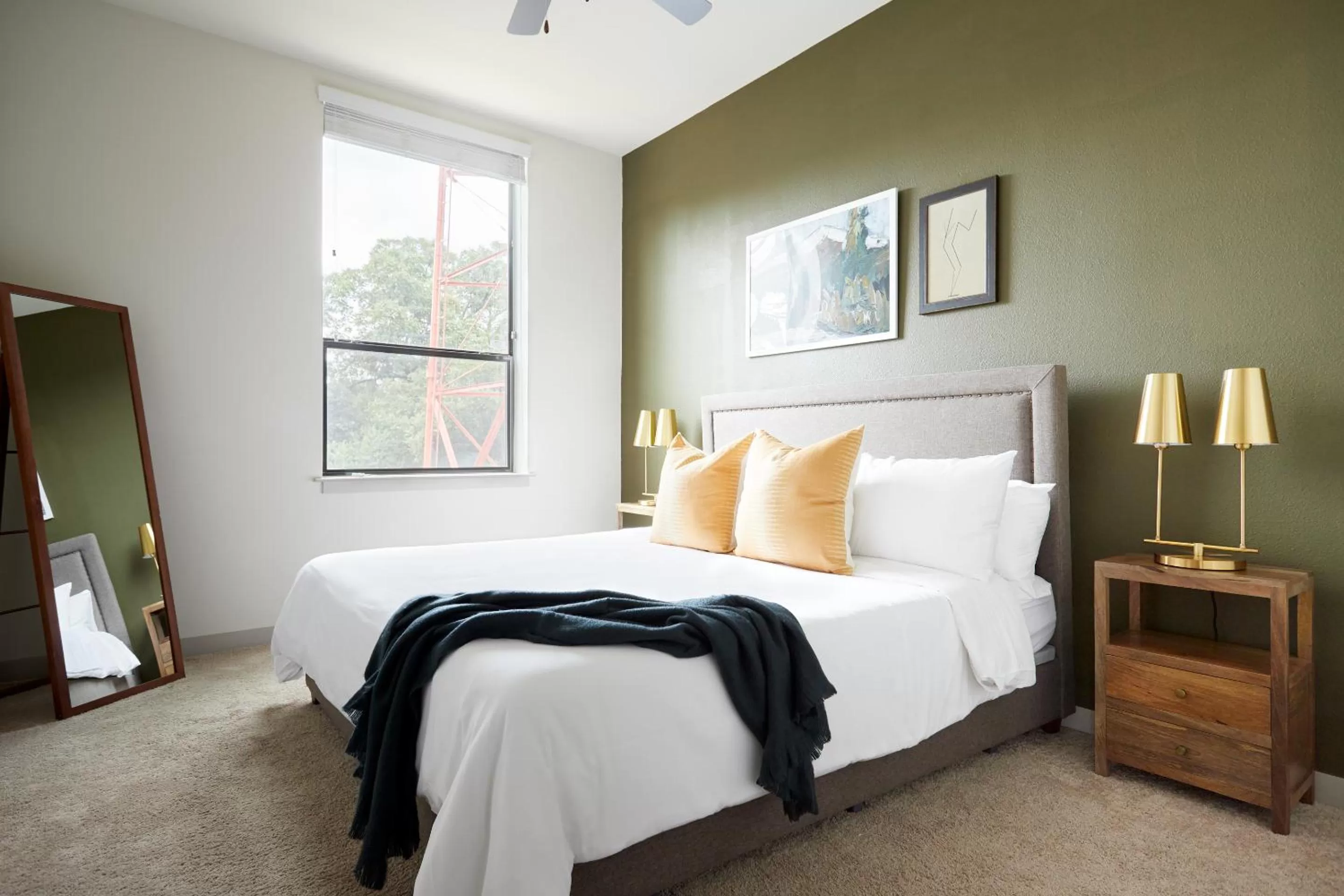 Living room, Bed in Sonder at La Villita