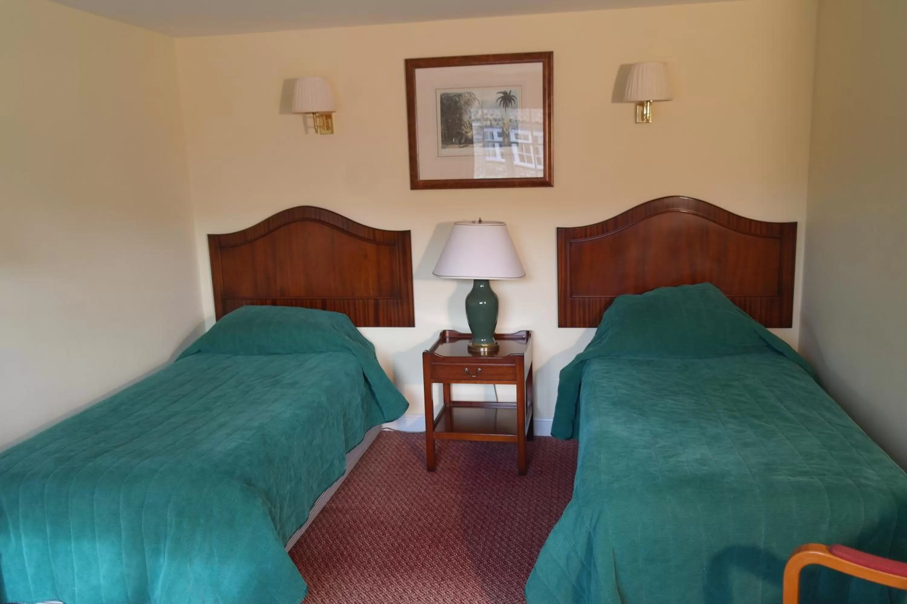 Photo of the whole room in Red Lion Dunston