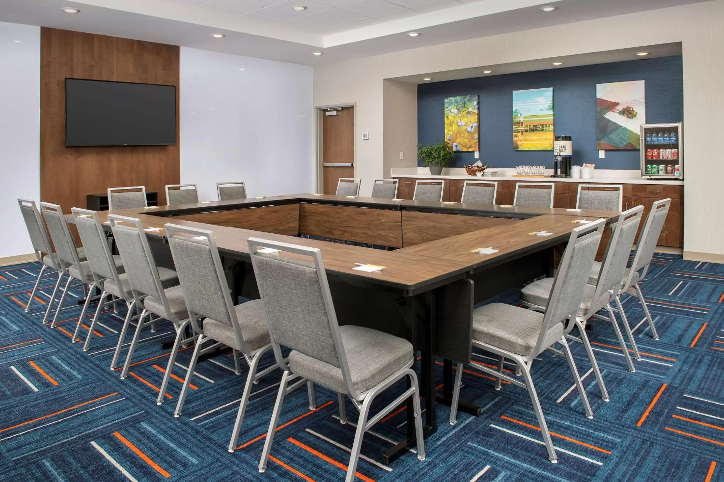 Meeting/conference room in Hampton Inn Warroad, MN