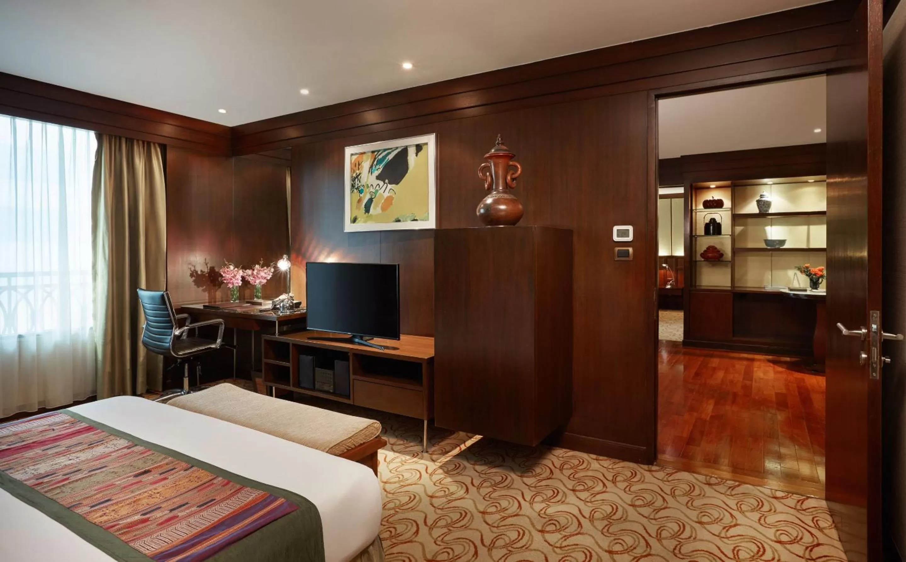 Bedroom, Bed in The Davis Bangkok