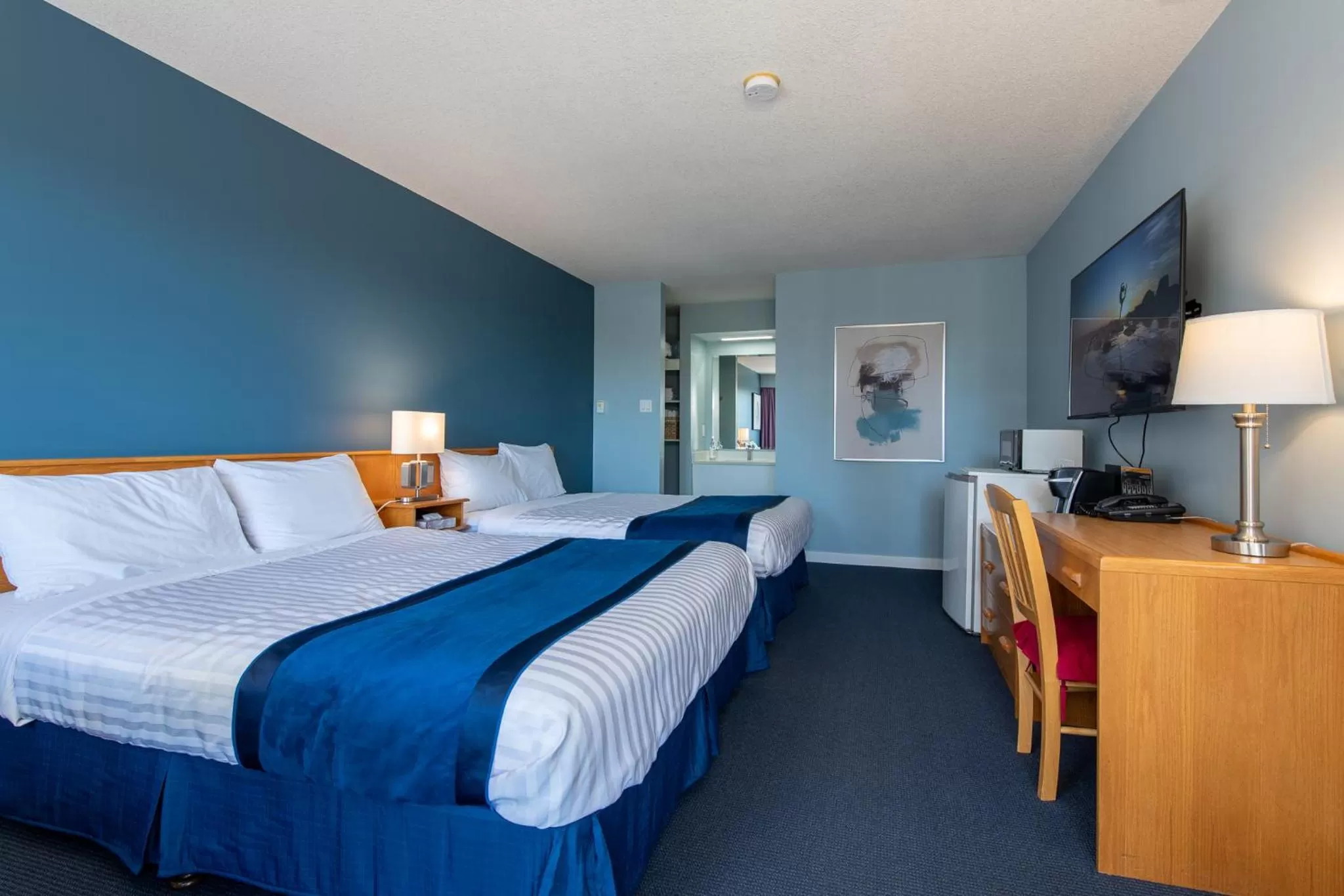 Bed in Ocean Crest Motel