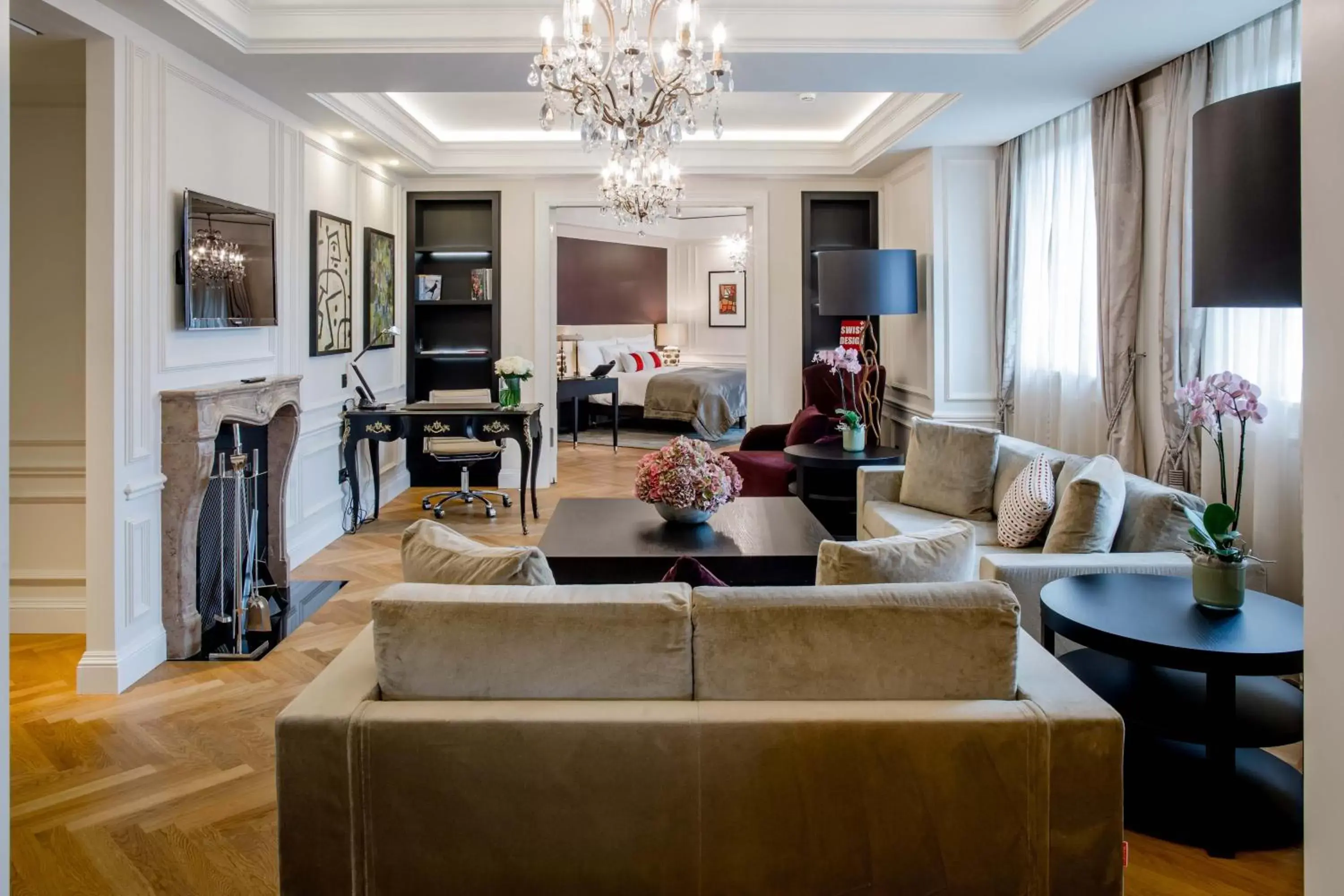 Living room, Seating Area in Hotel Schweizerhof Bern & Spa