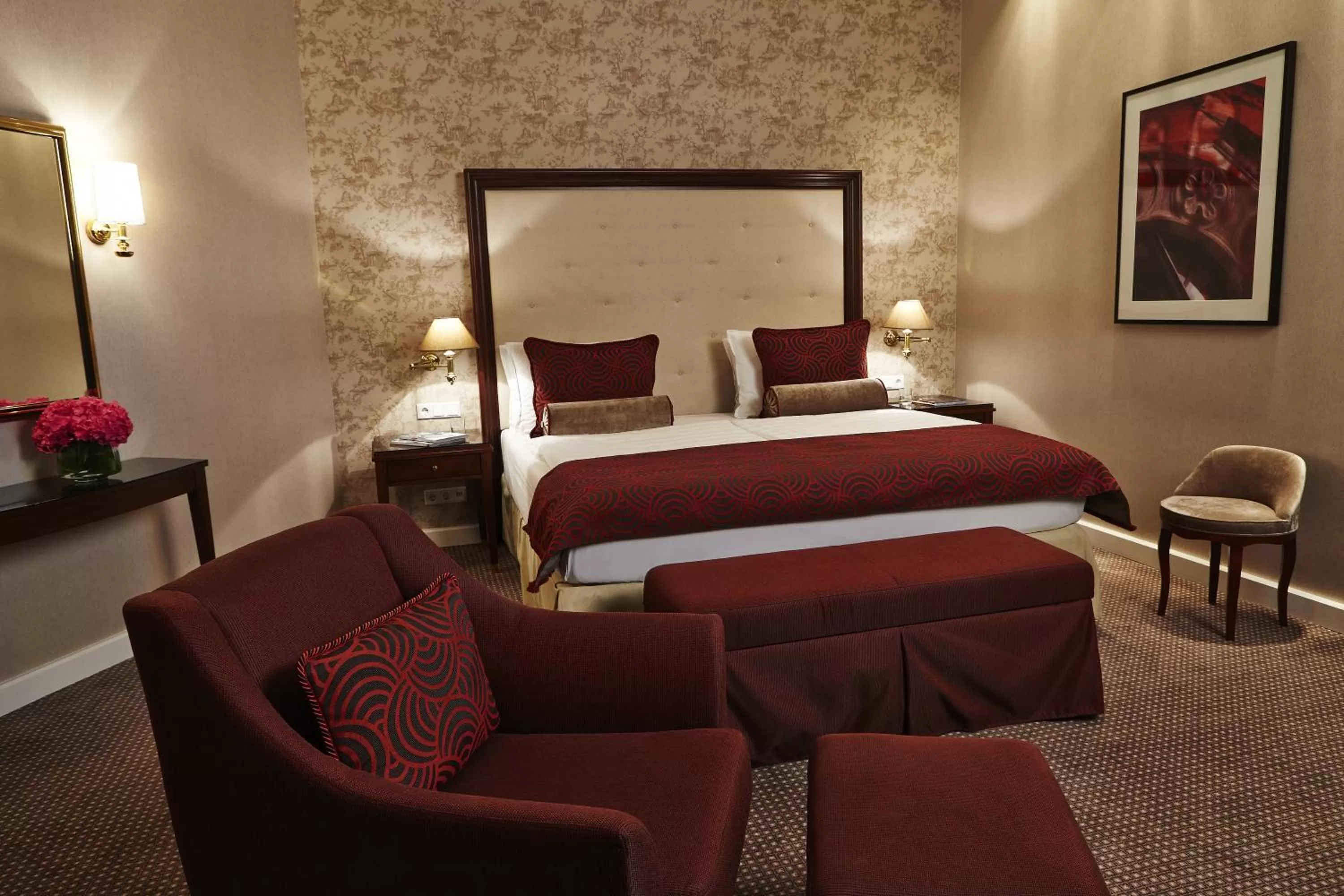 Deluxe Room in Steigenberger Icon Frankfurter Hof