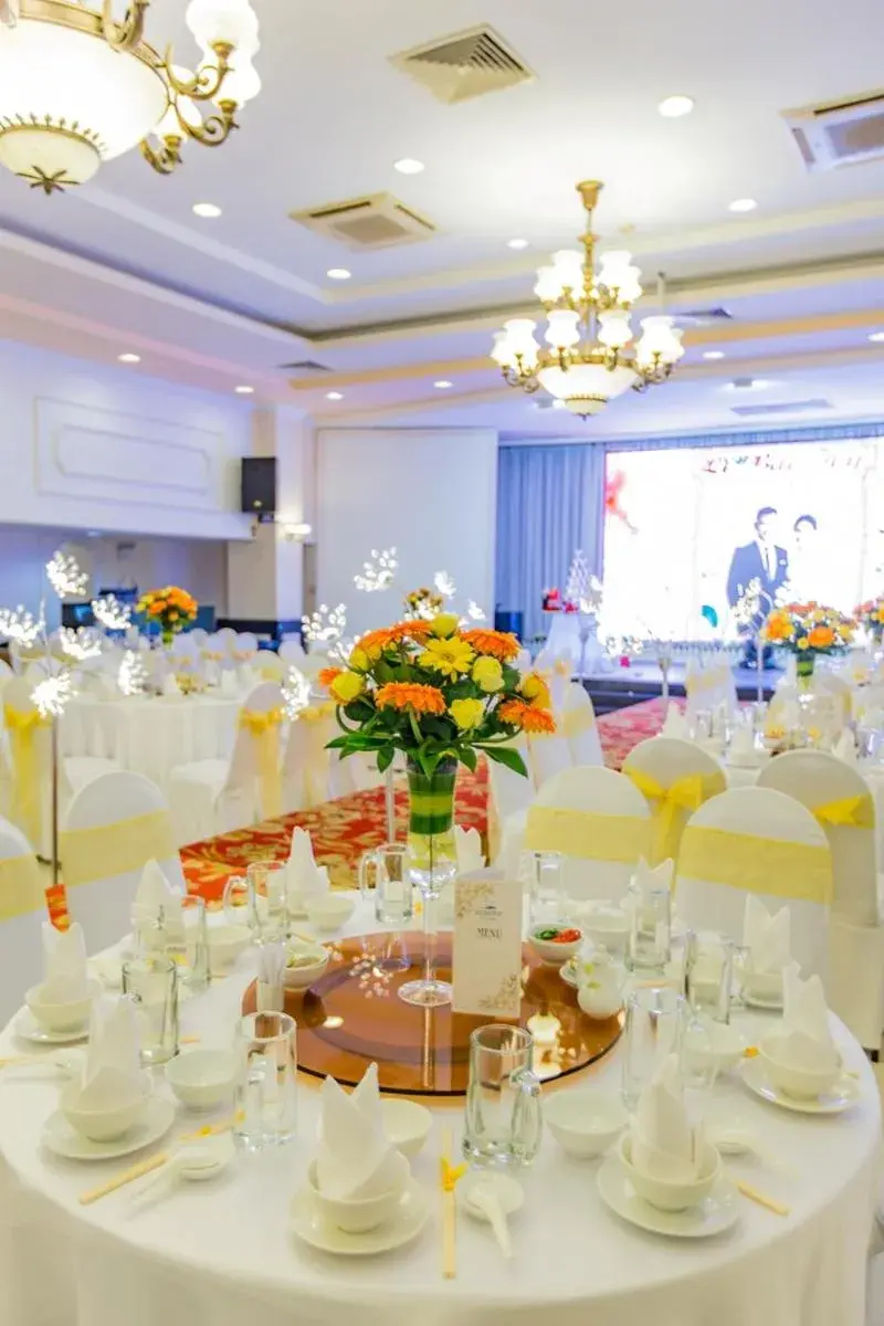 Banquet Facilities in Yasaka Saigon Resort Hotel & Spa