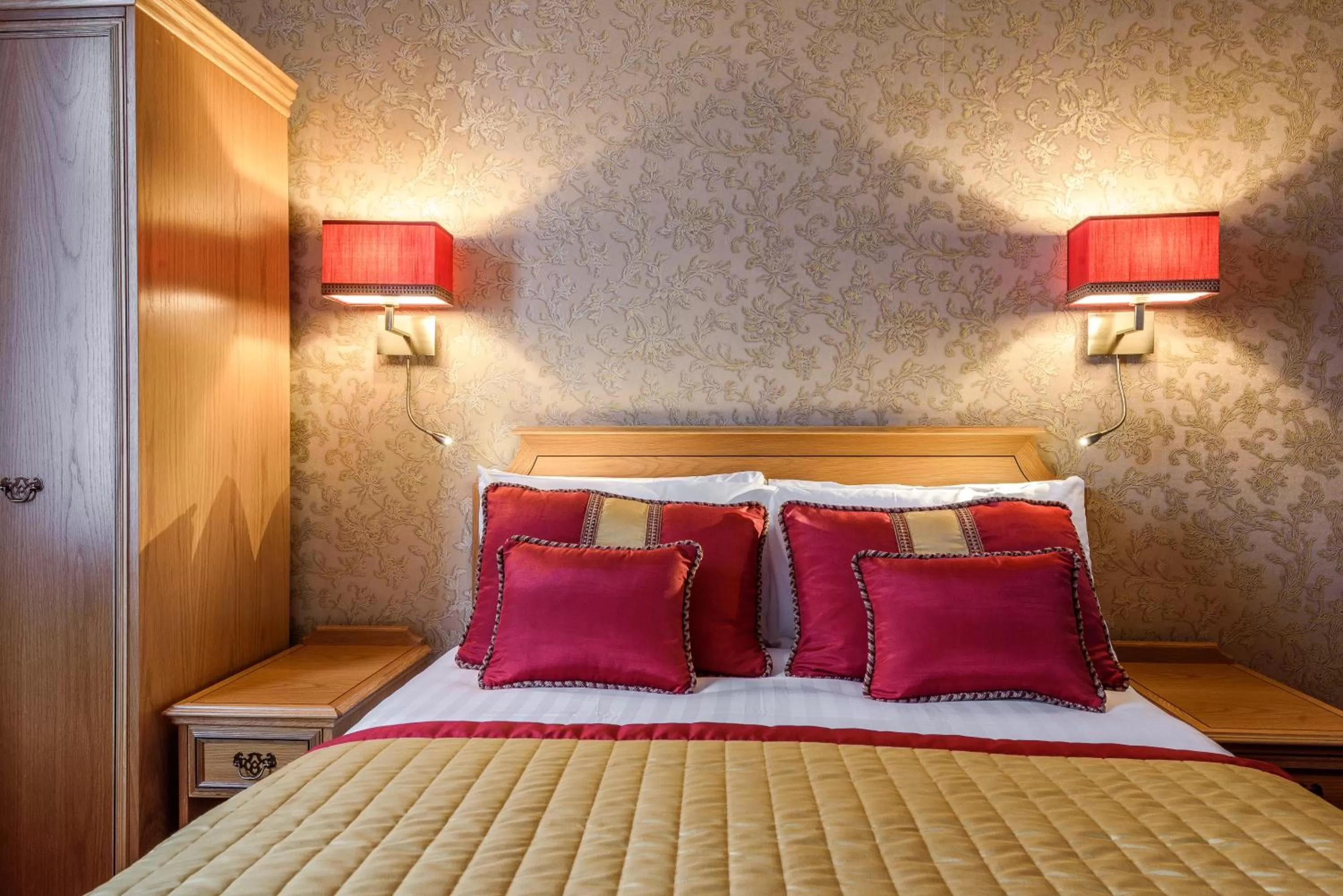 Bed in The Montana Hotel