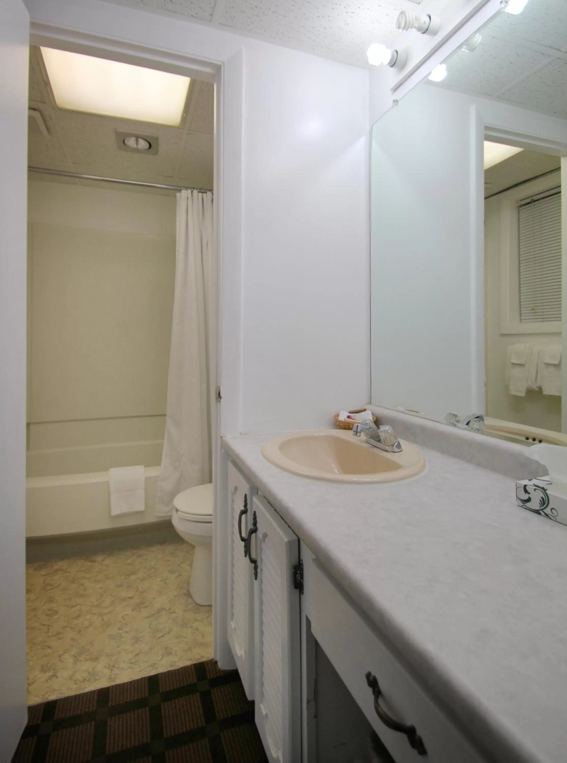 Other in EastGate Inn