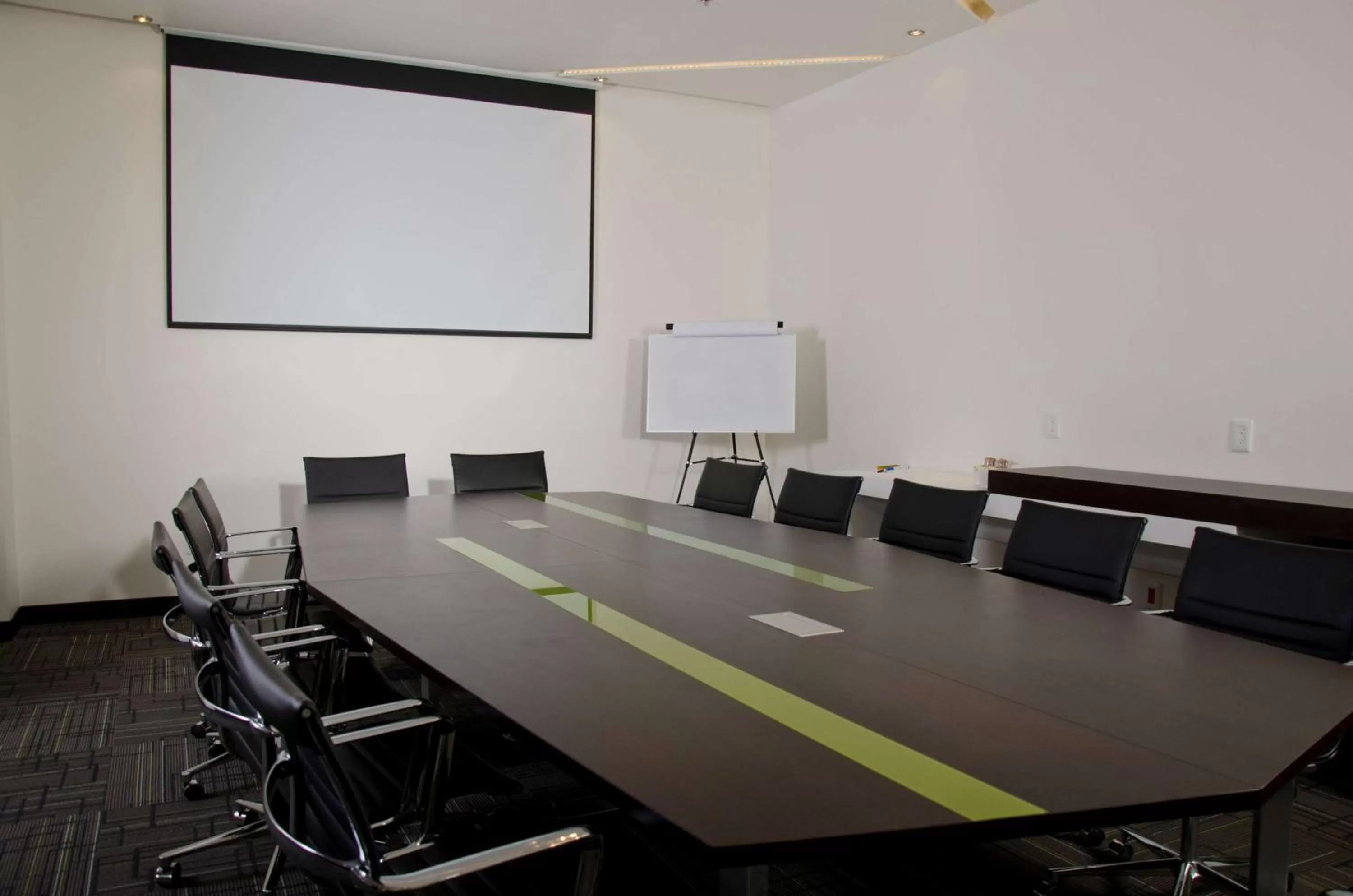 Meeting/conference room in Ramada Encore by Wyndham San Luis Potosi
