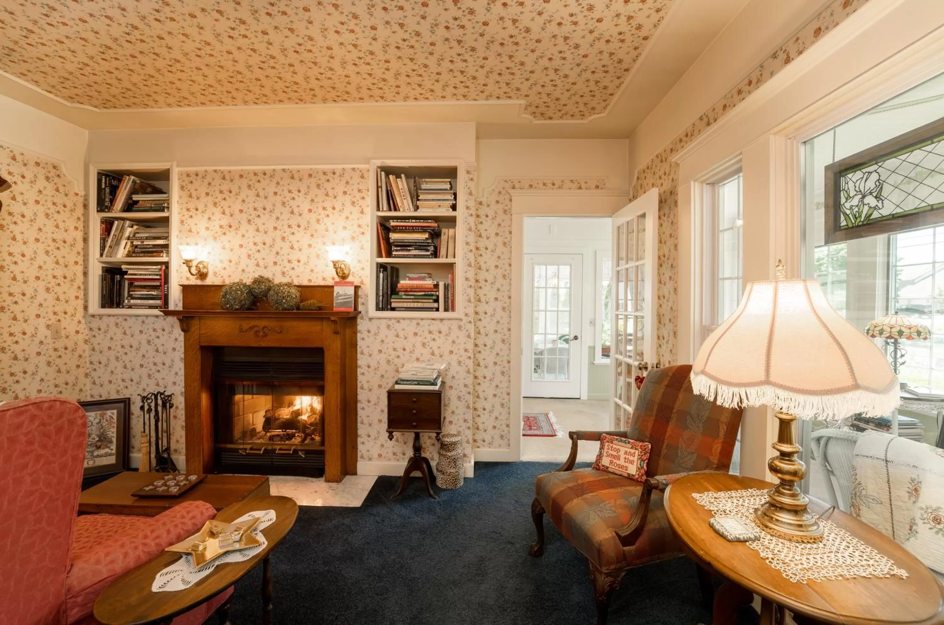 Seating area in Yelton Manor Bed and Breakfast
