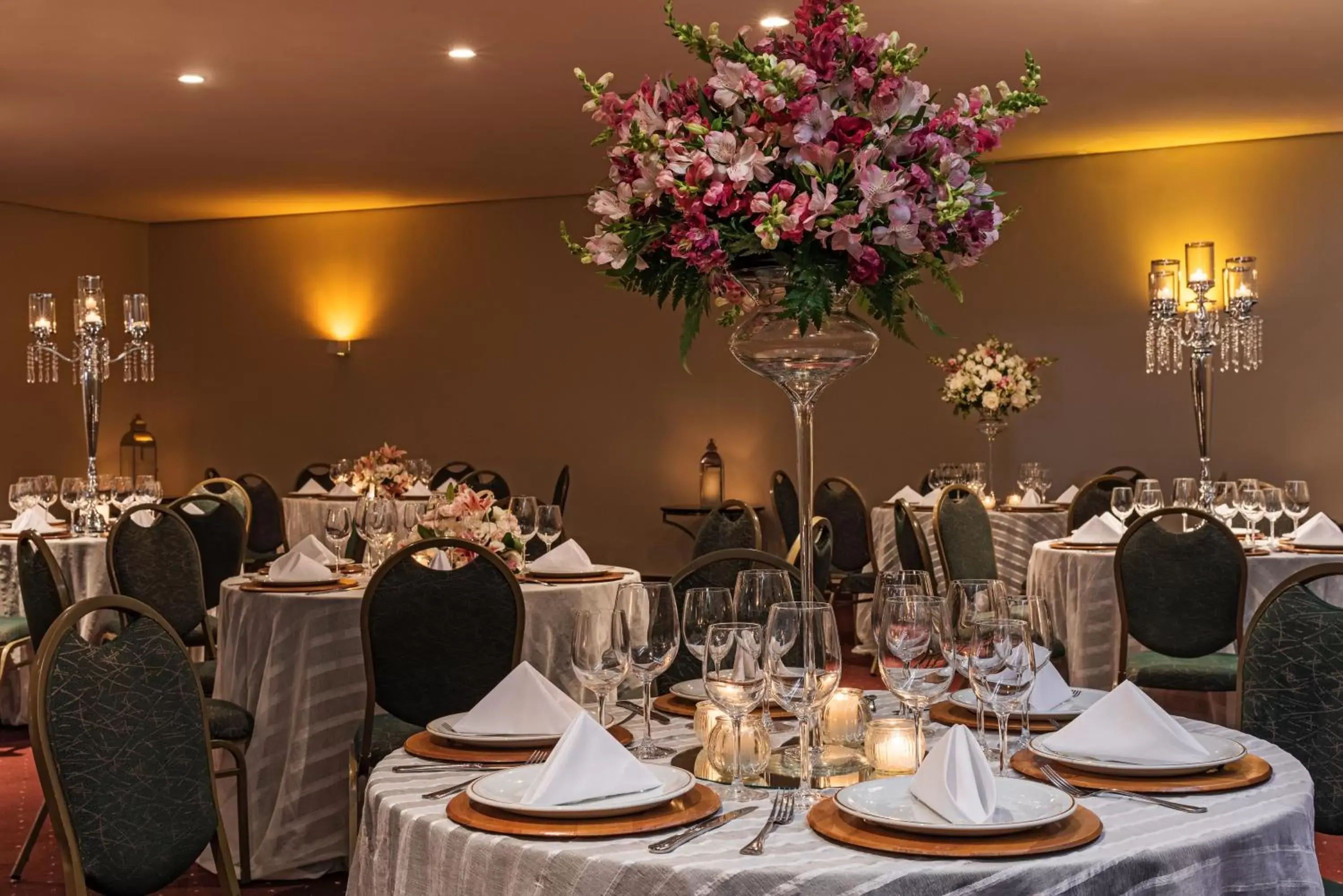 Restaurant/places to eat in Mercure Joinville Prinz Restaurant/places to eat in Mercure Joinville Prinz