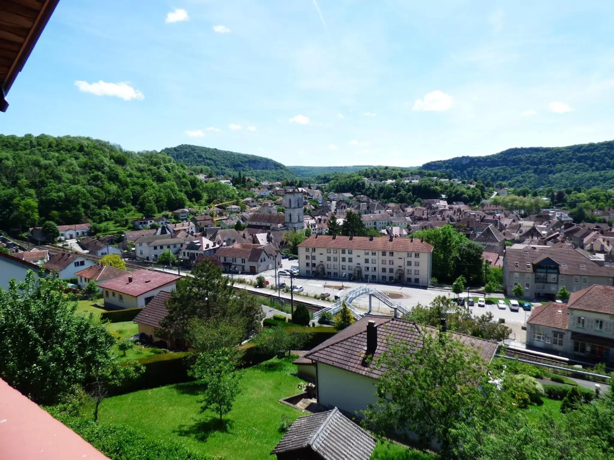 City view in La Colline aux Yeux Doubs