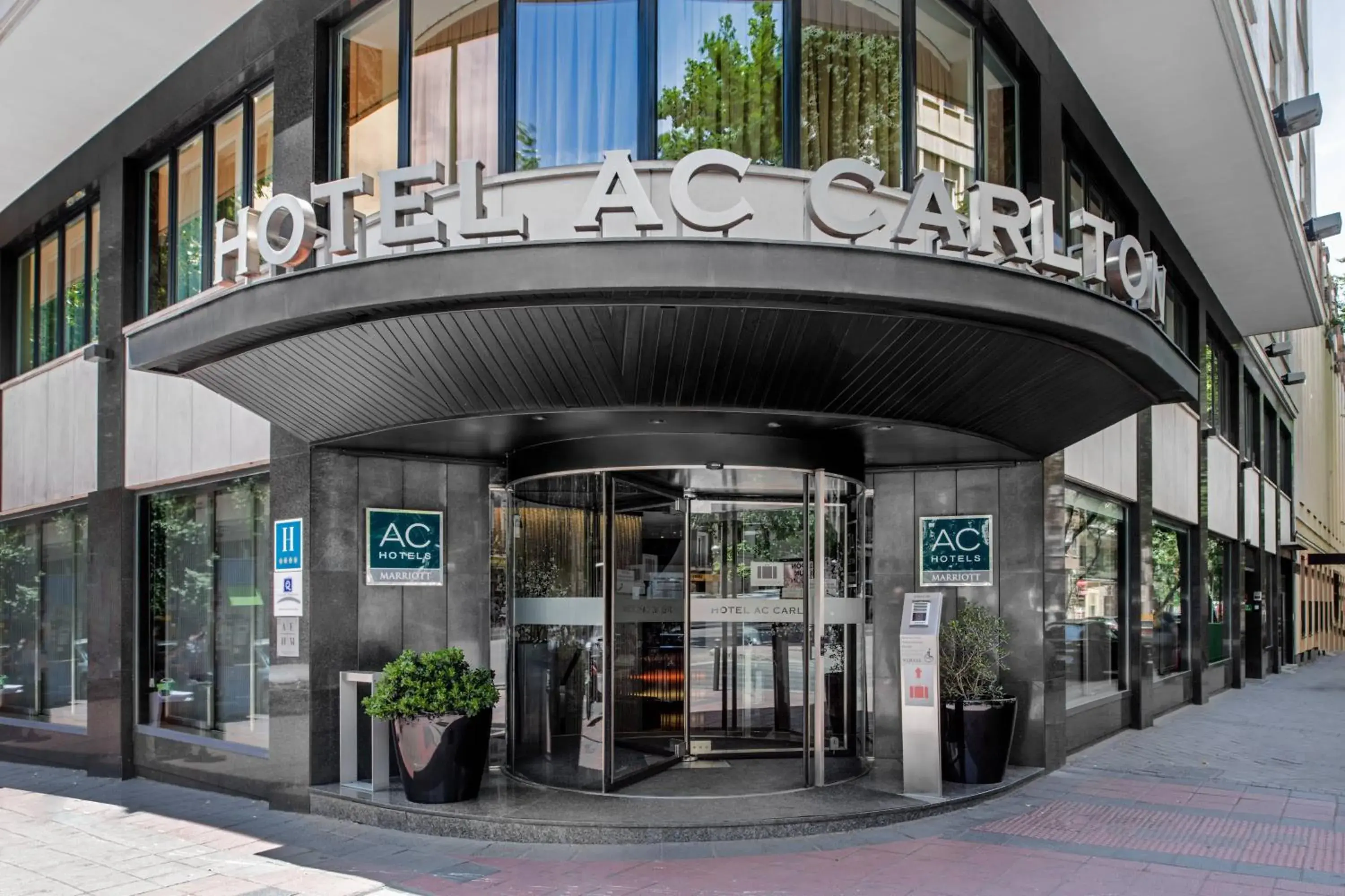 Property building in AC Hotel Carlton Madrid by Marriott