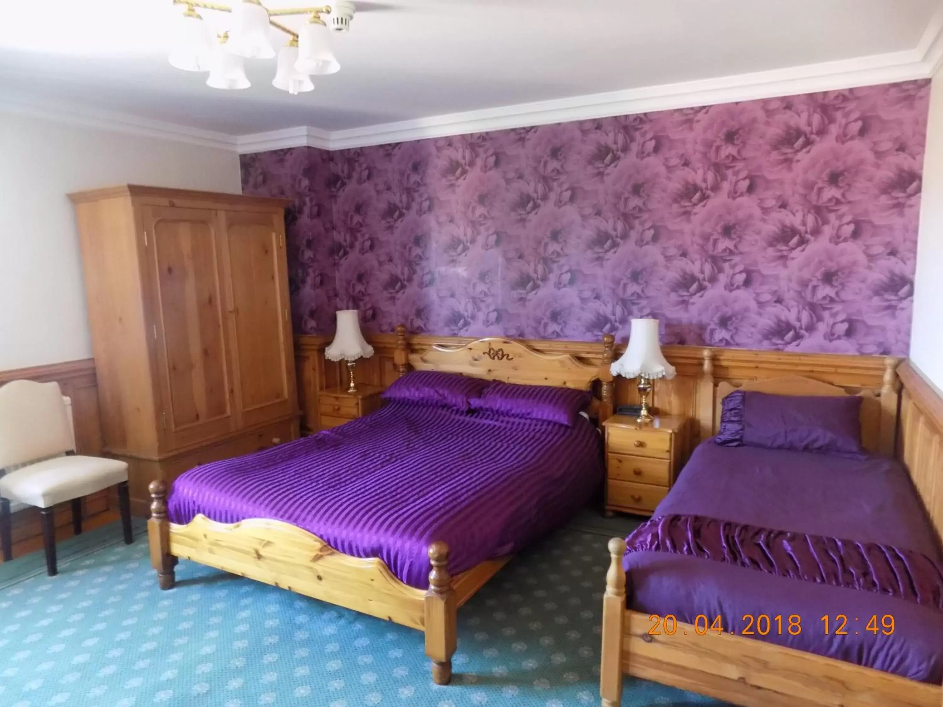 Bed in The Londesborough Arms bar with en-suite rooms