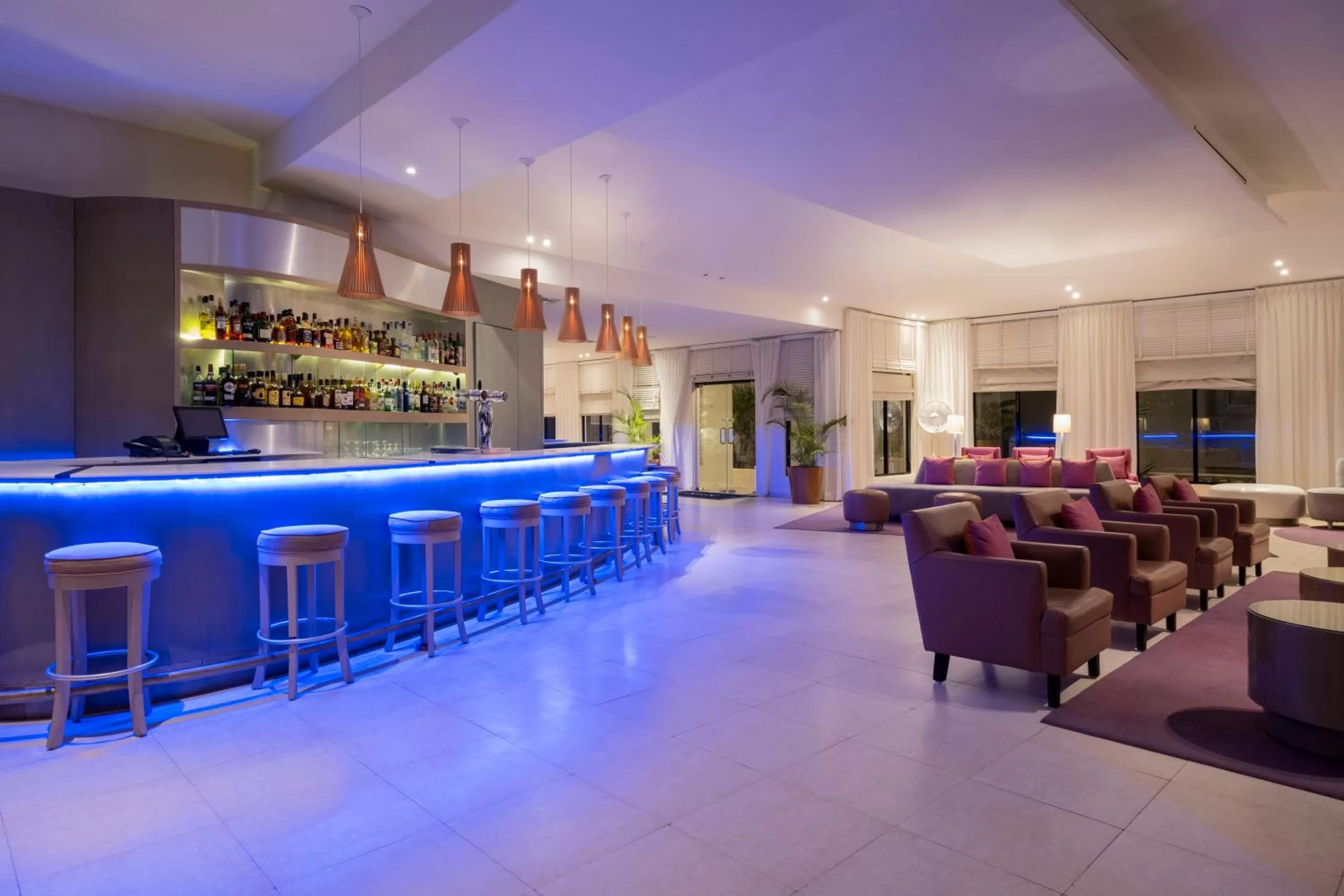 Living room in Hotel NYX Cancun