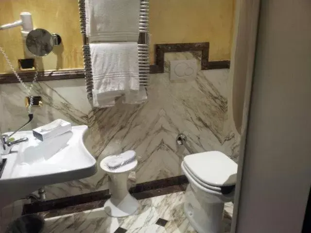 Bathroom in San Anselmo