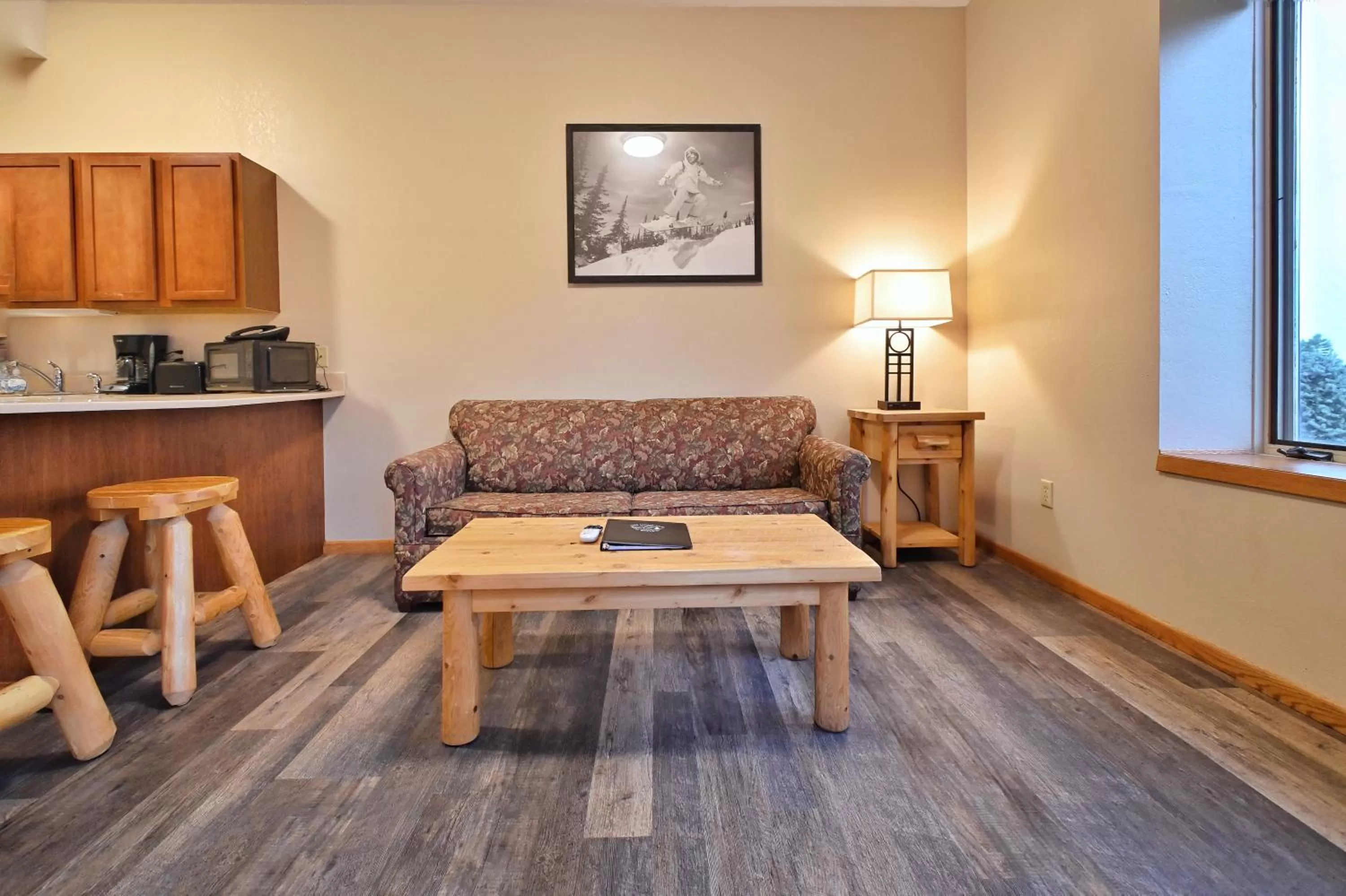 Kitchen or kitchenette in Pine Mountain Resort