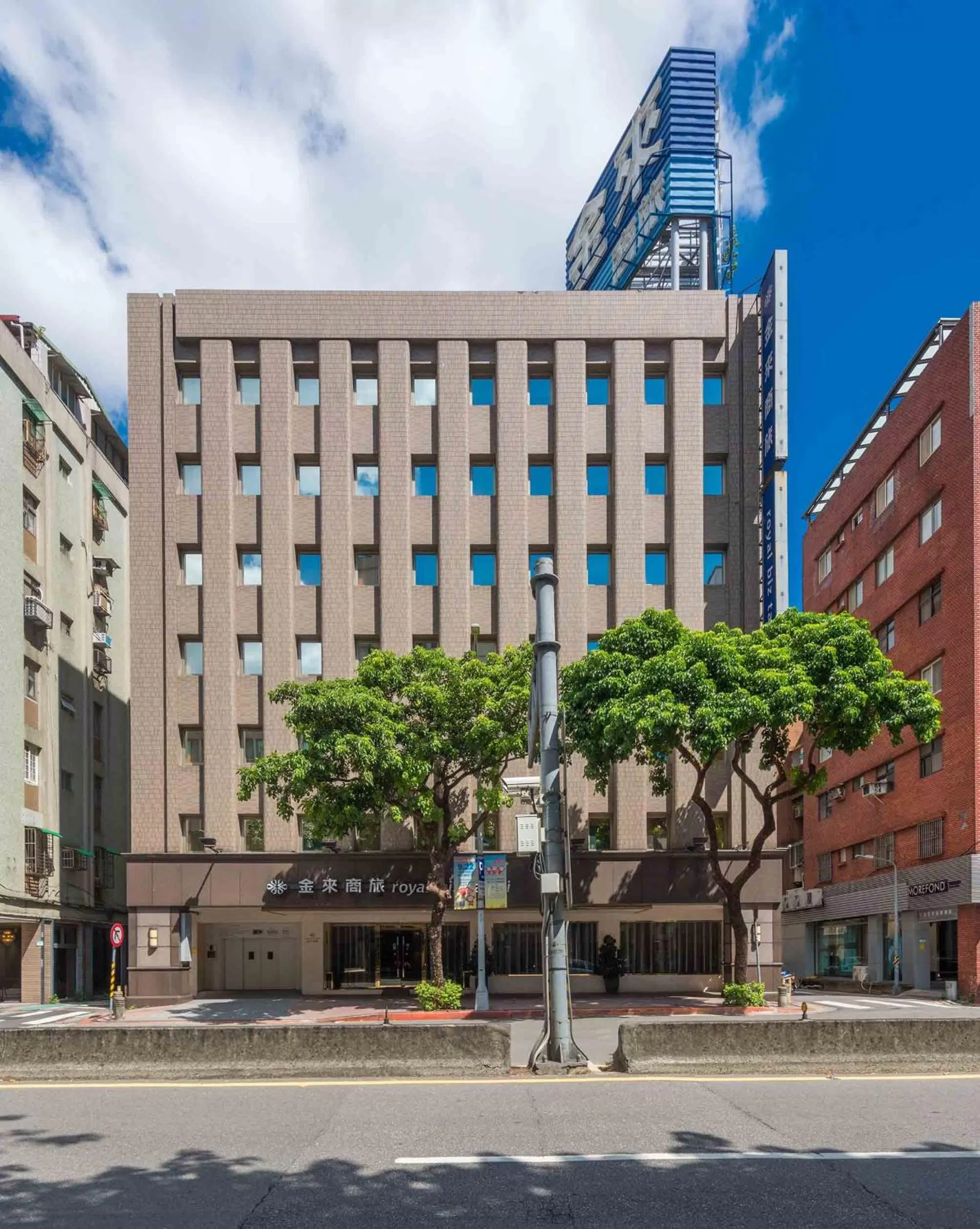 Property building in Royal Biz Taipei Hotel