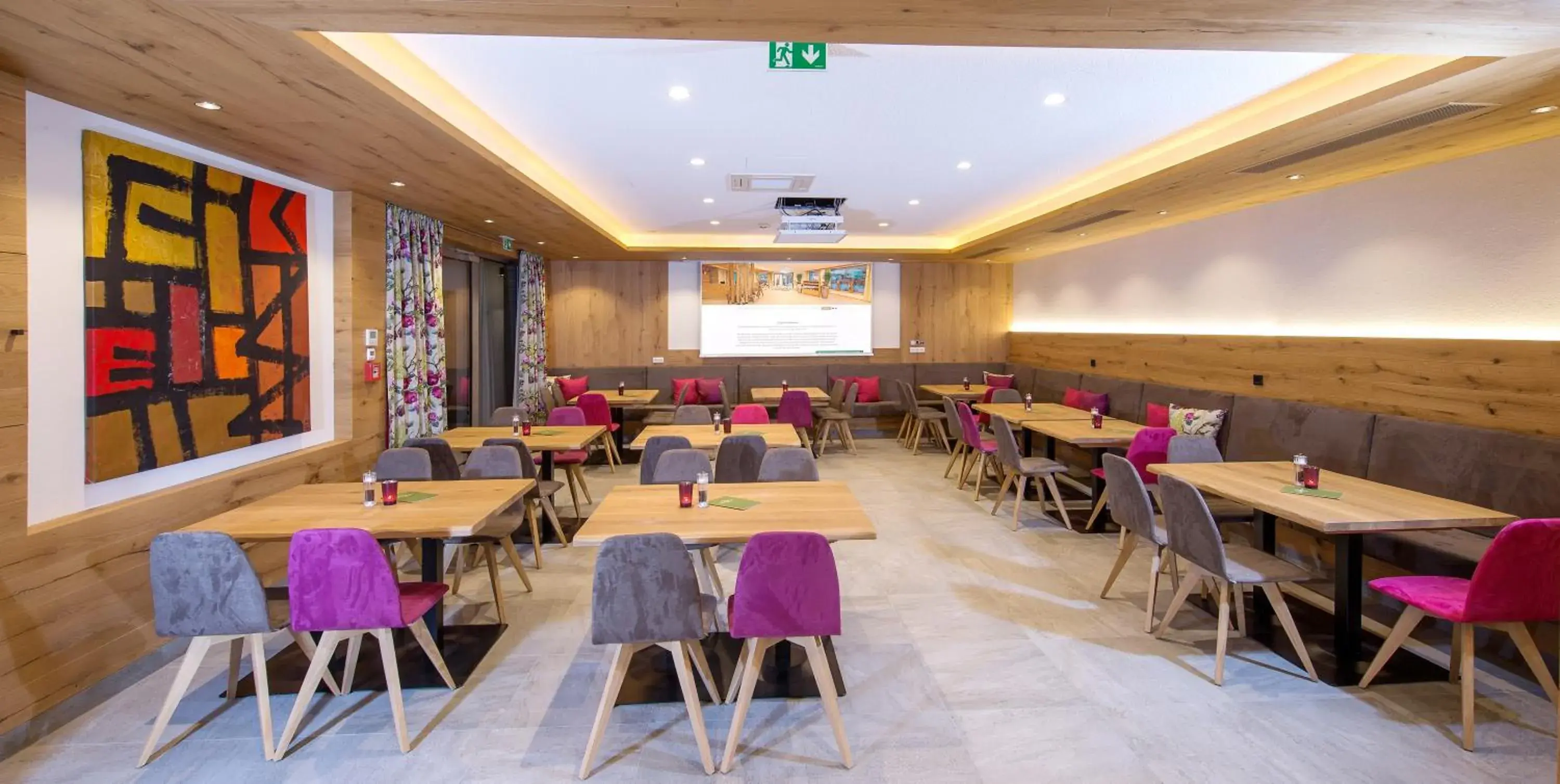 Dining area, Restaurant/Places to Eat in Hotel Grüner Baum