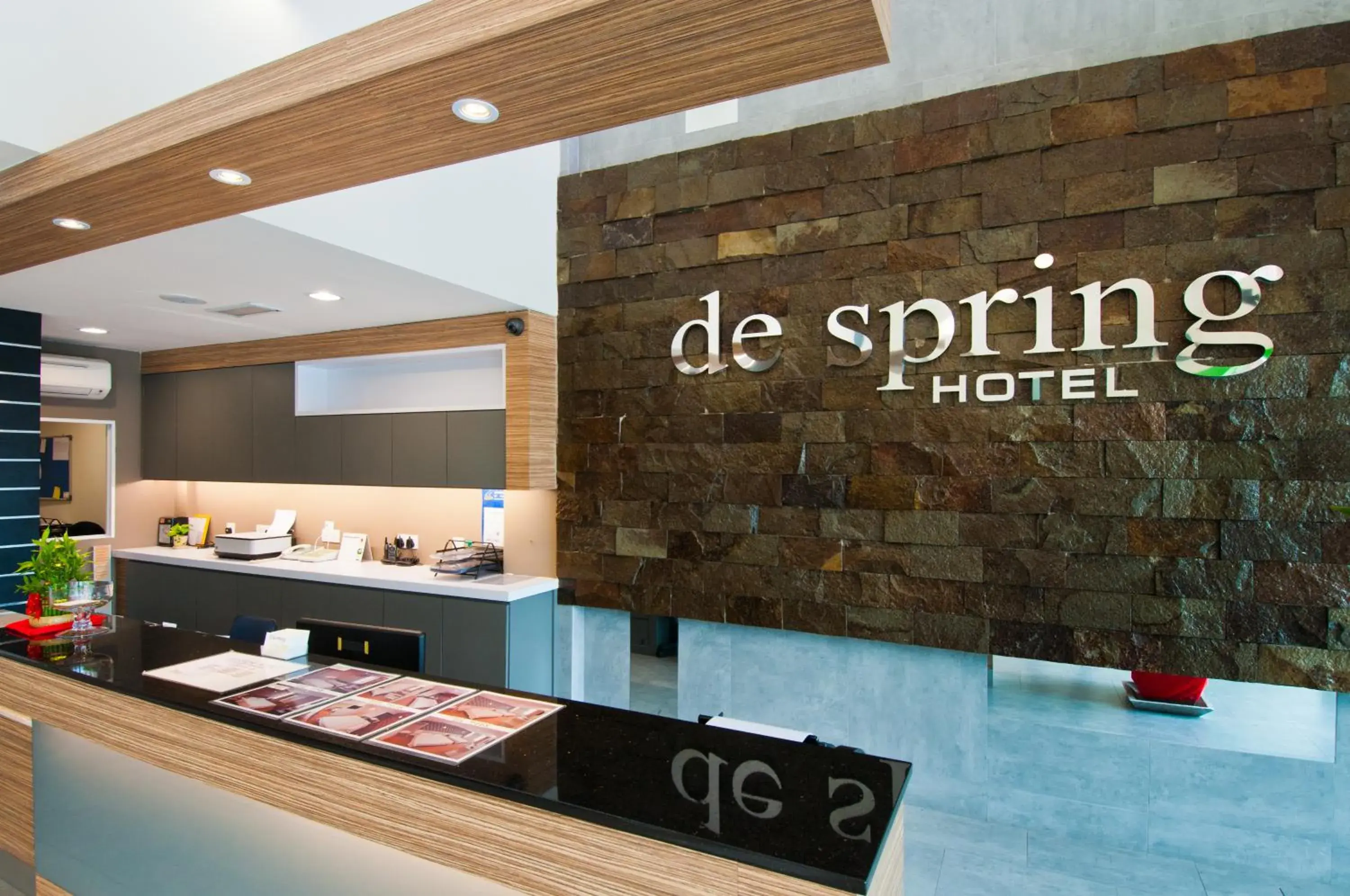 Lobby or reception in De Spring Hotel