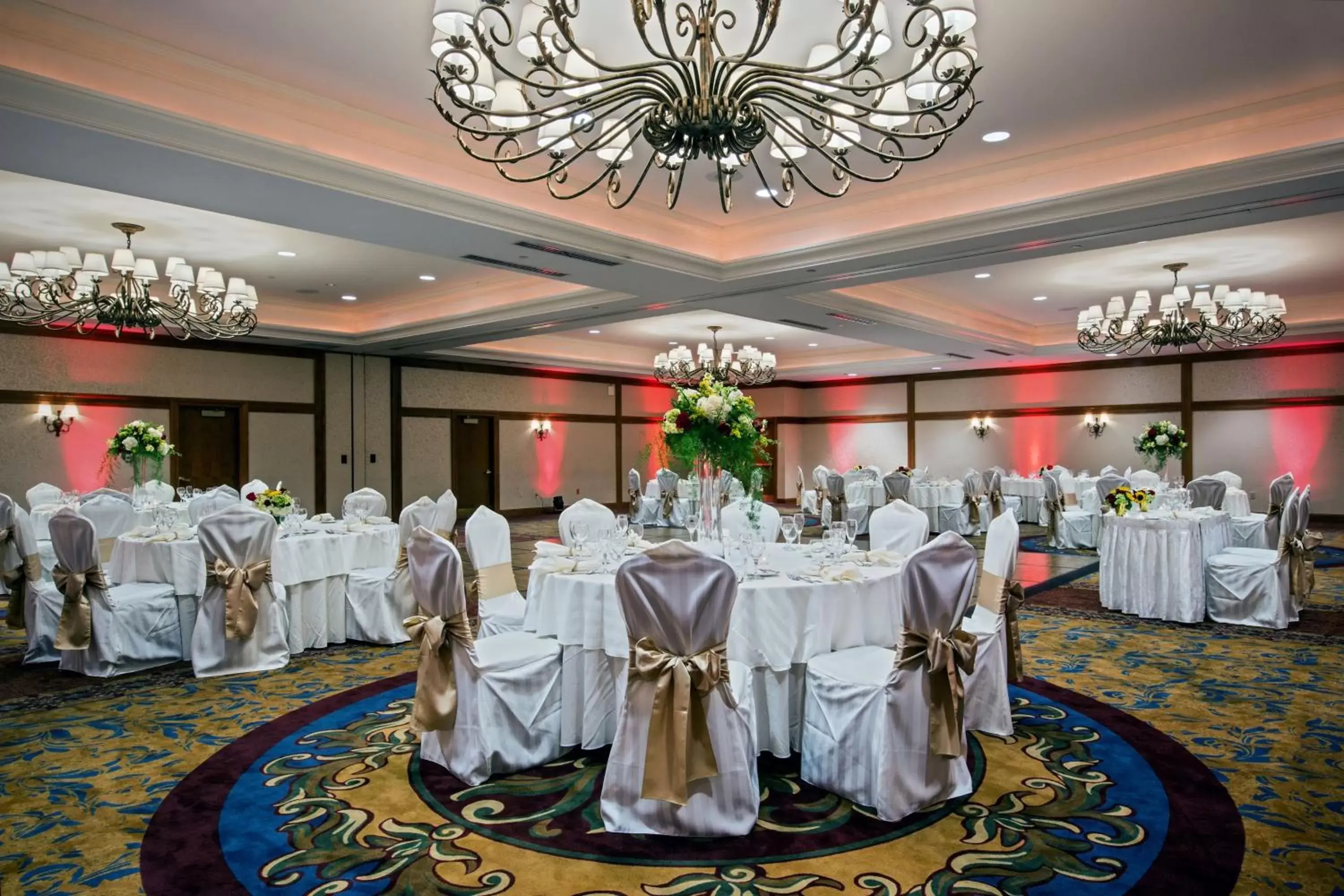 Meeting/conference room, Banquet Facilities in Crowne Plaza Hotel Philadelphia - King of Prussia, an IHG Hotel