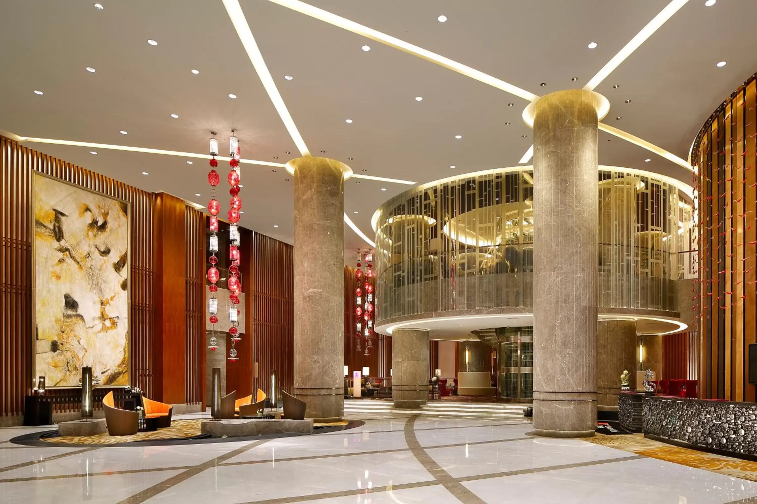 Property building in Crowne Plaza Yangzhou, an IHG Hotel