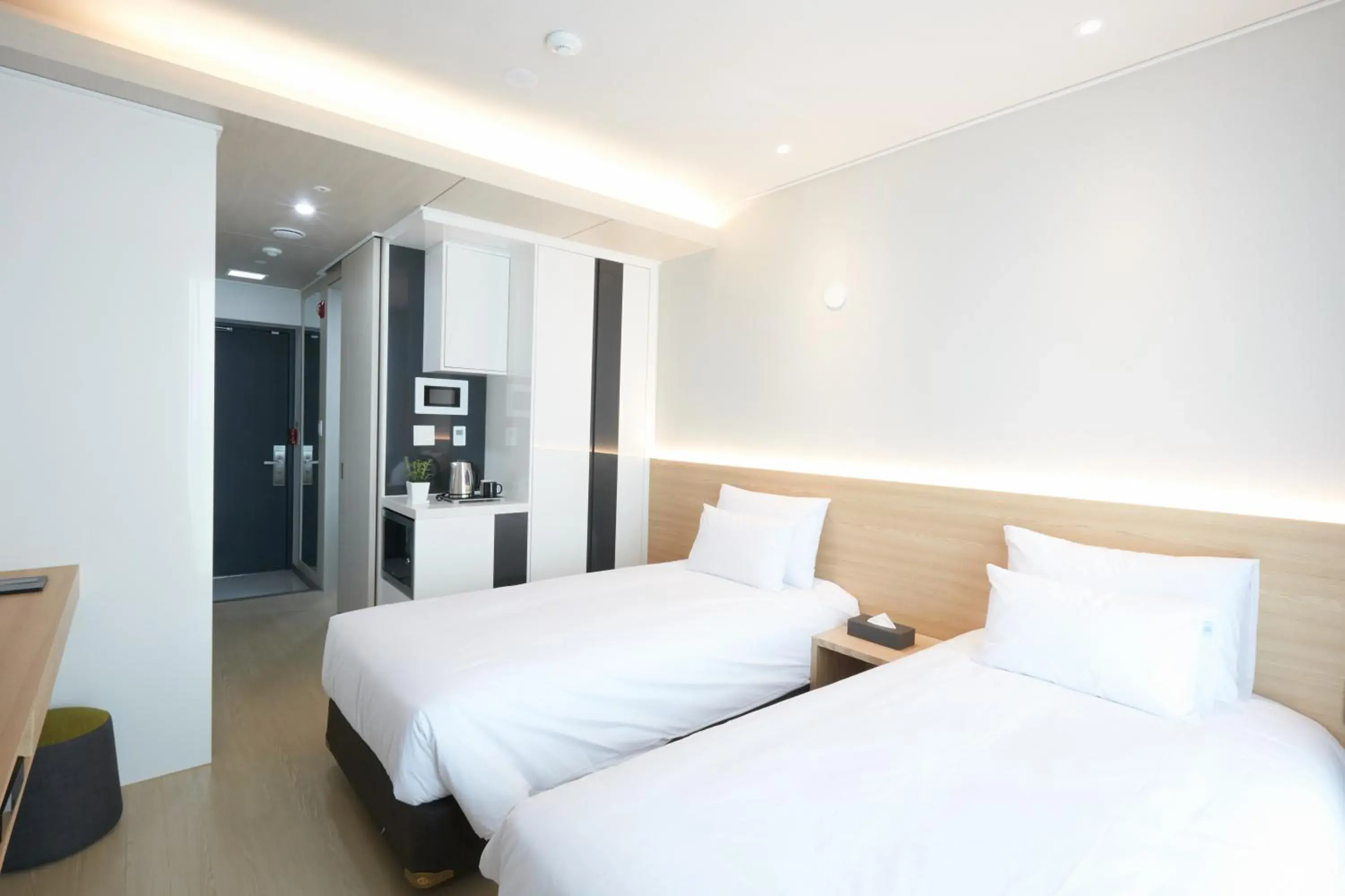 Deluxe Twin with Terrace in Ocean Soleview Hotel Deluxe Twin with Terrace in Ocean Soleview Hotel