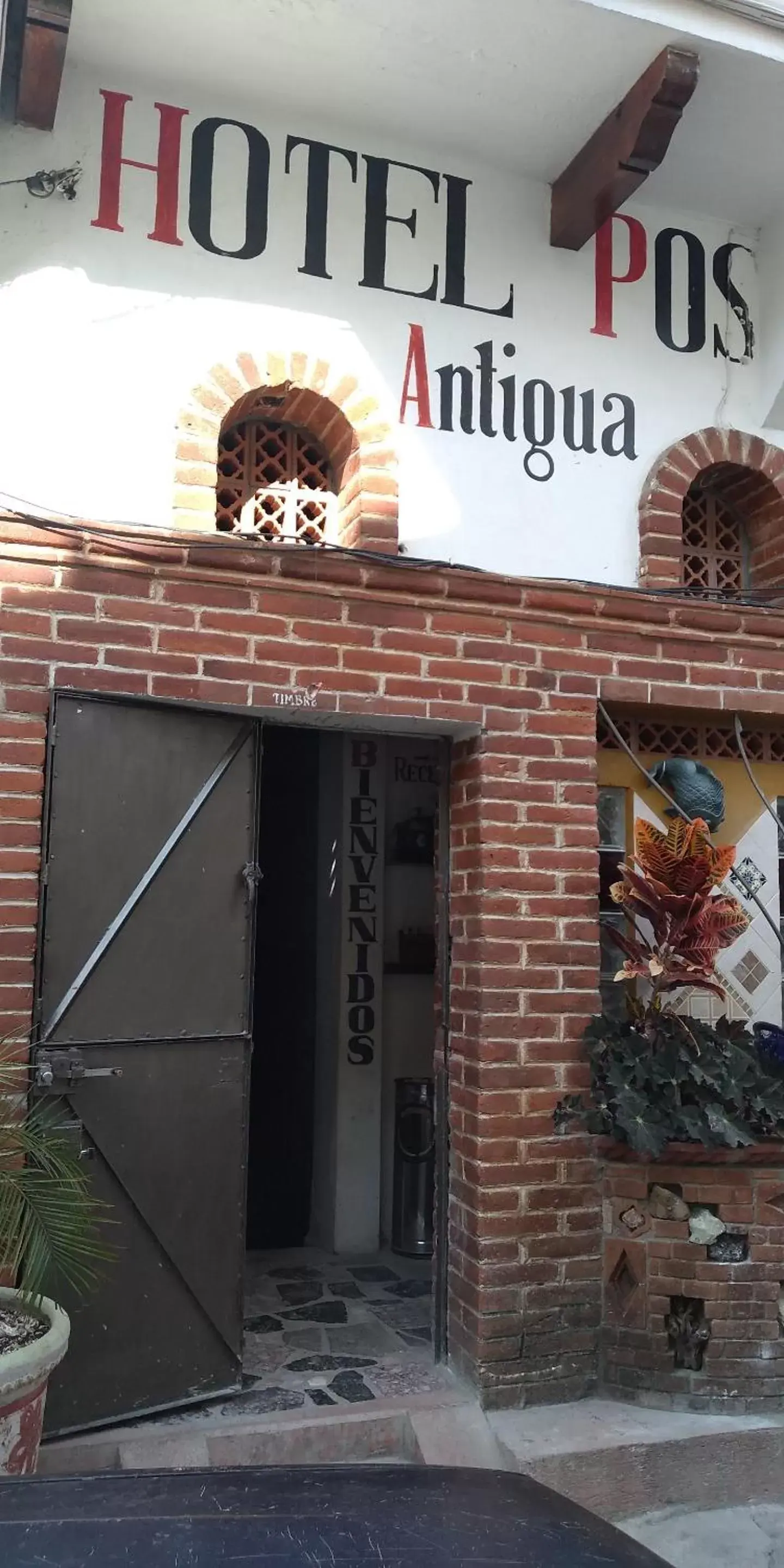 Property building, Property Logo/Sign in Hotel Posada Spa Antigua Casa Hogar
