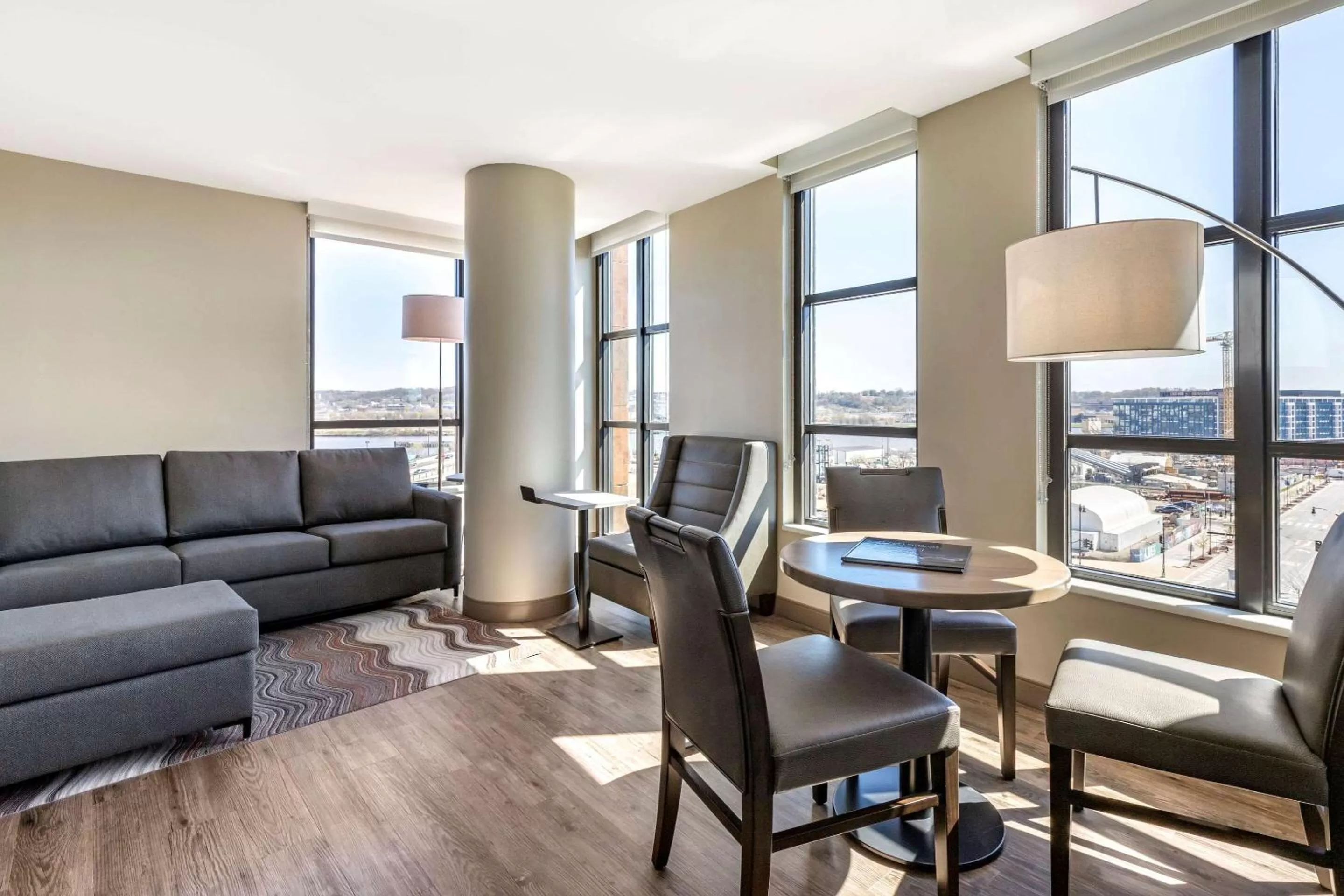 King Suite with Sofa Bed - Non-Smoking in Cambria Hotel Washington D.C. Capitol Riverfront