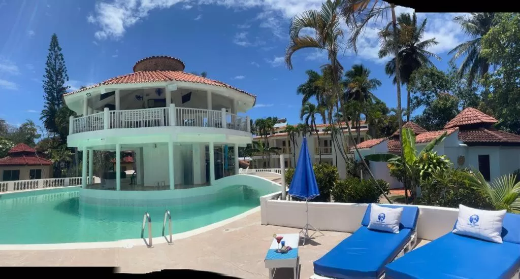 Swimming Pool in Palms Lounge Cabarete