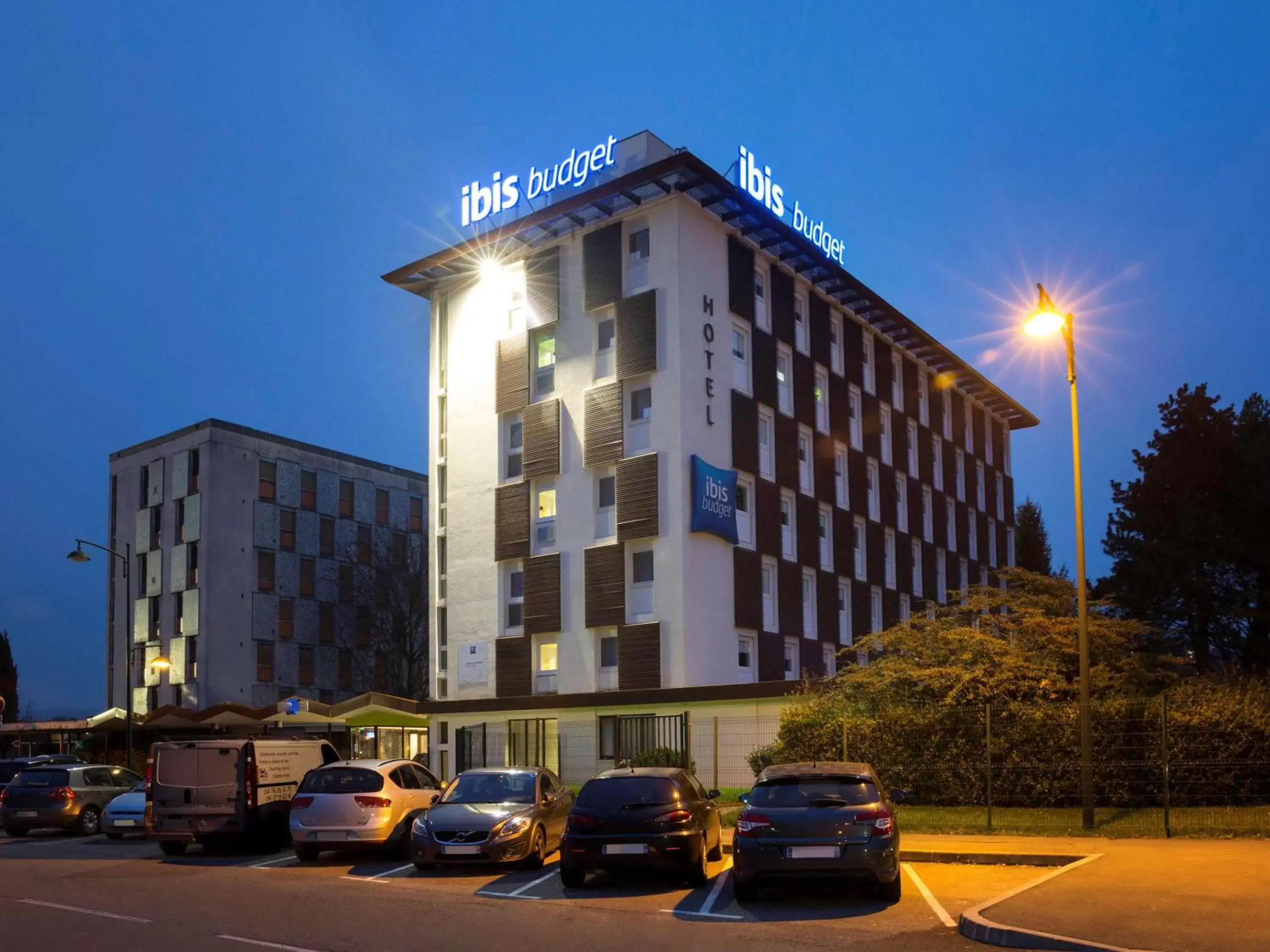 Property Building in ibis budget Thonon Les Bains