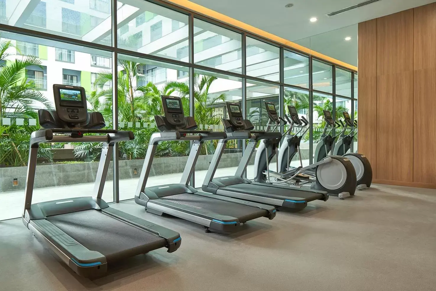 Fitness centre/facilities, Fitness Center/Facilities in Holiday Inn & Suites Saigon Airport, an IHG Hotel