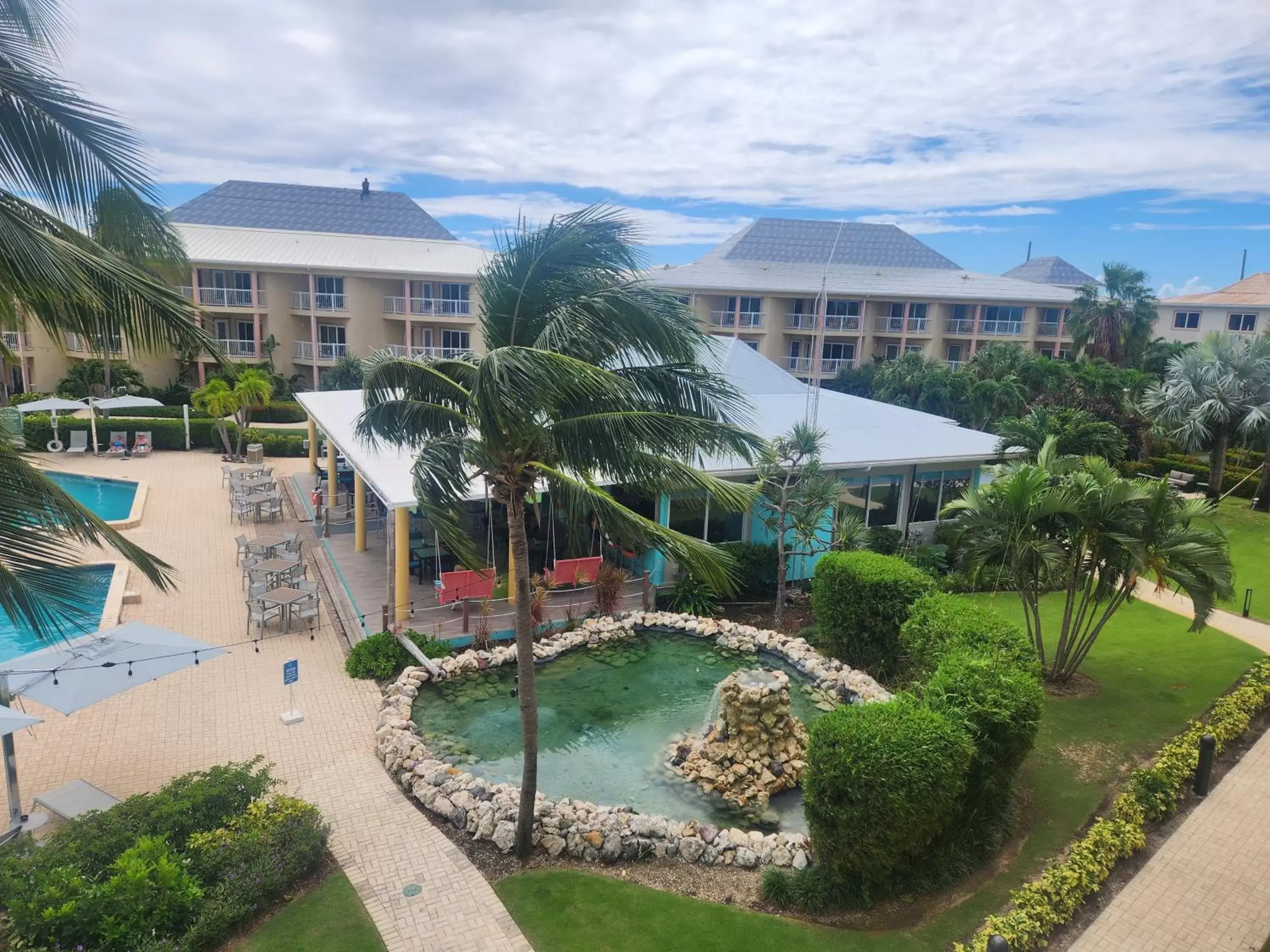 Photo of the whole room, Pool View in Holiday Inn Resort Grand Cayman, an IHG Hotel