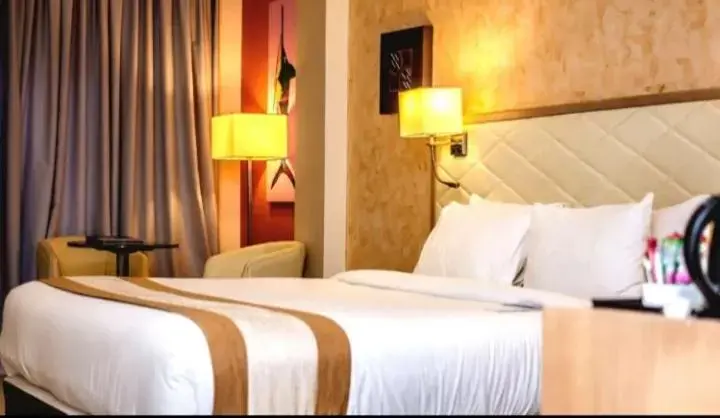 Bed in Best Western Plus Atlantic Hotel