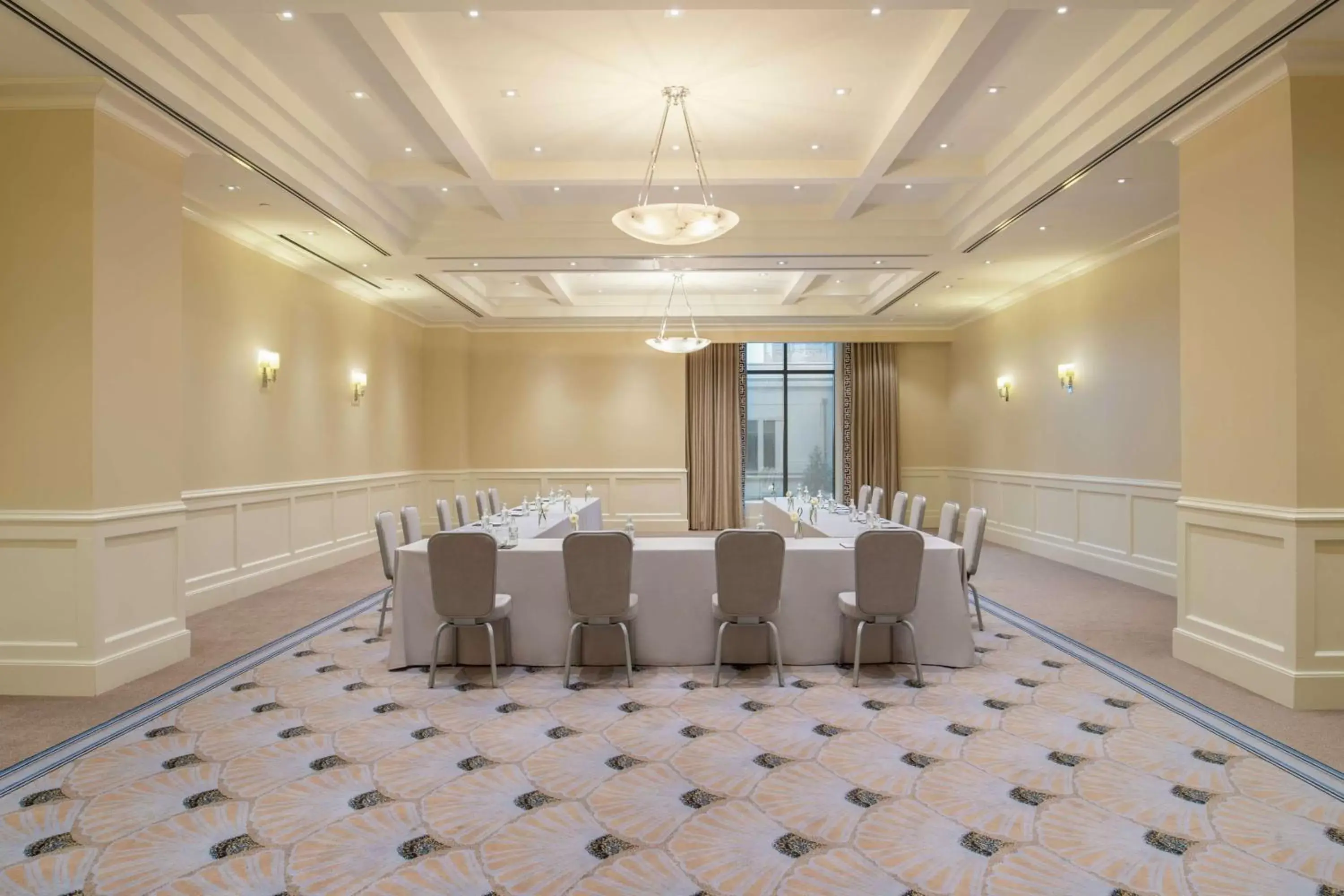 Meeting/conference room in Waldorf Astoria Atlanta Buckhead