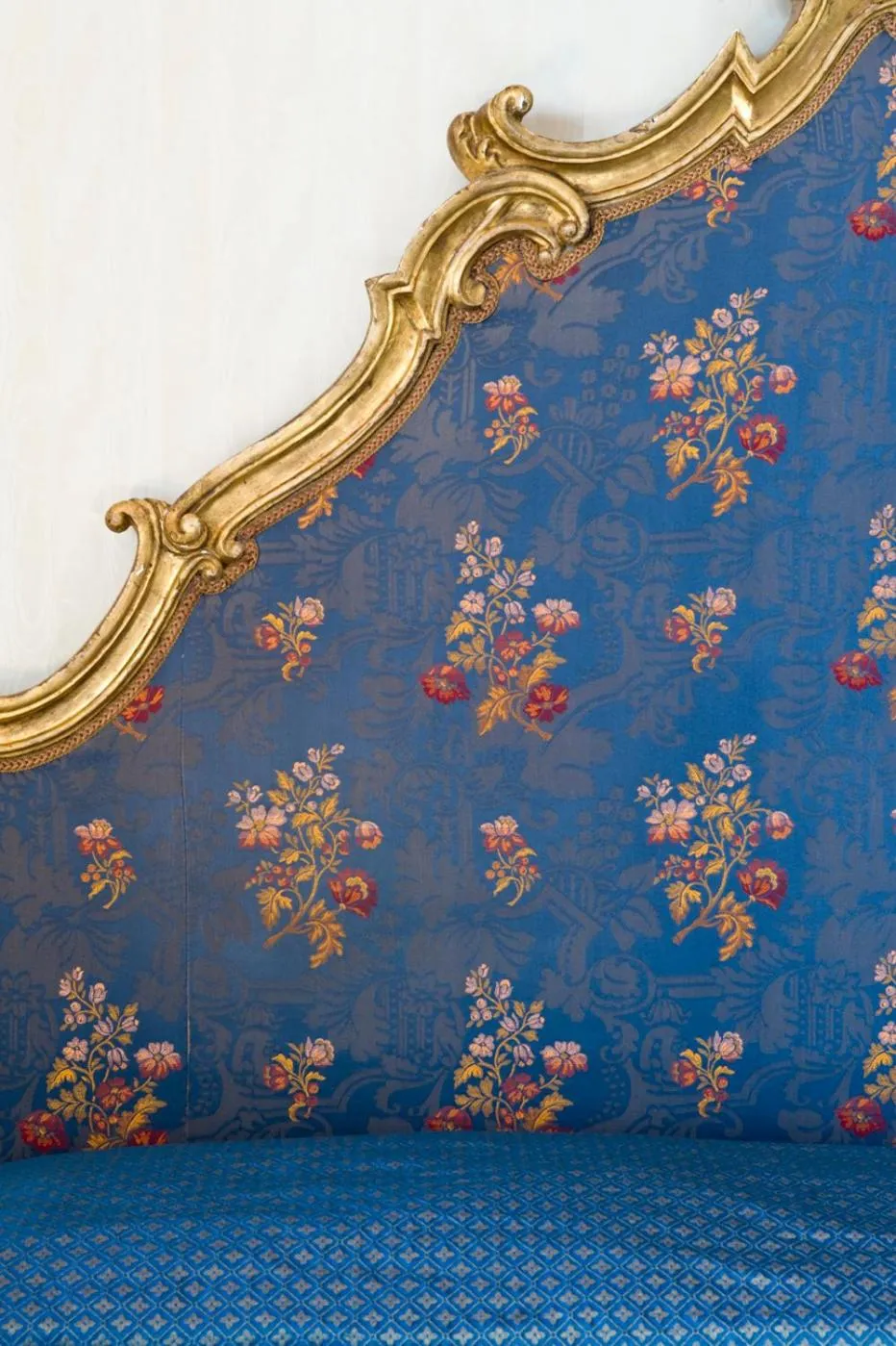 Decorative detail in Hotel Principe