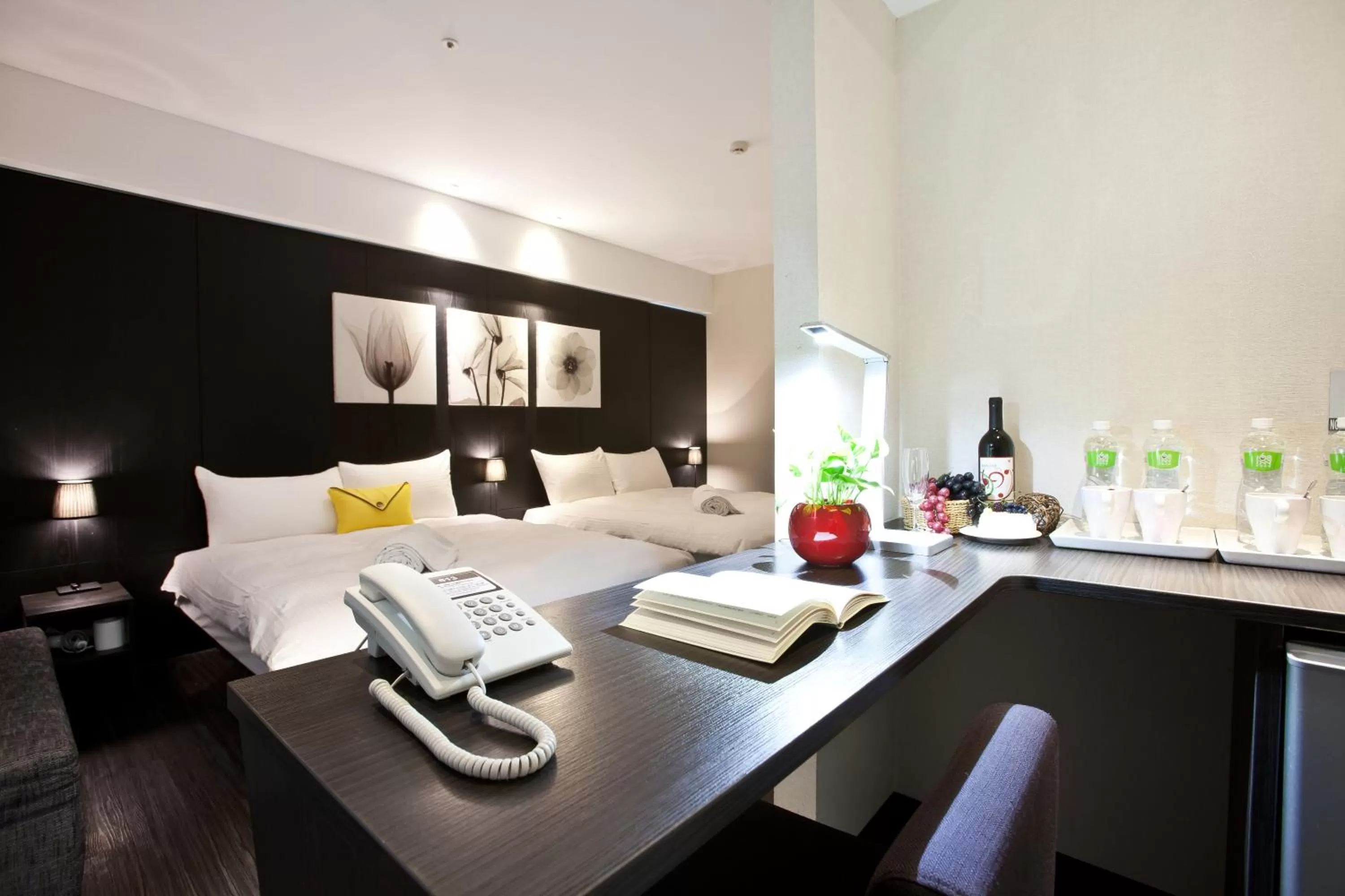 Photo of the whole room in Stay Inn