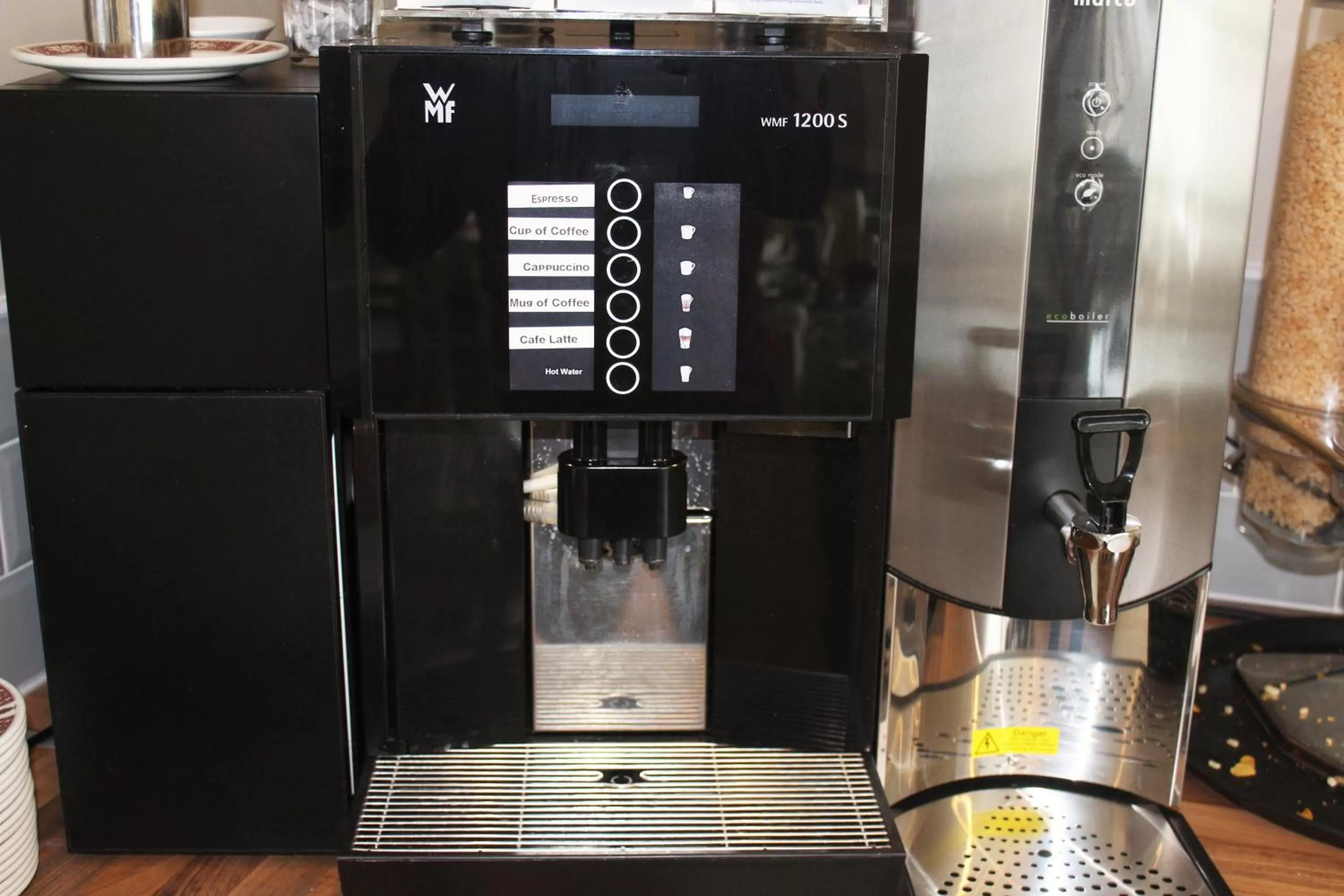 Coffee/tea facilities in St. Judes Lodge B&B