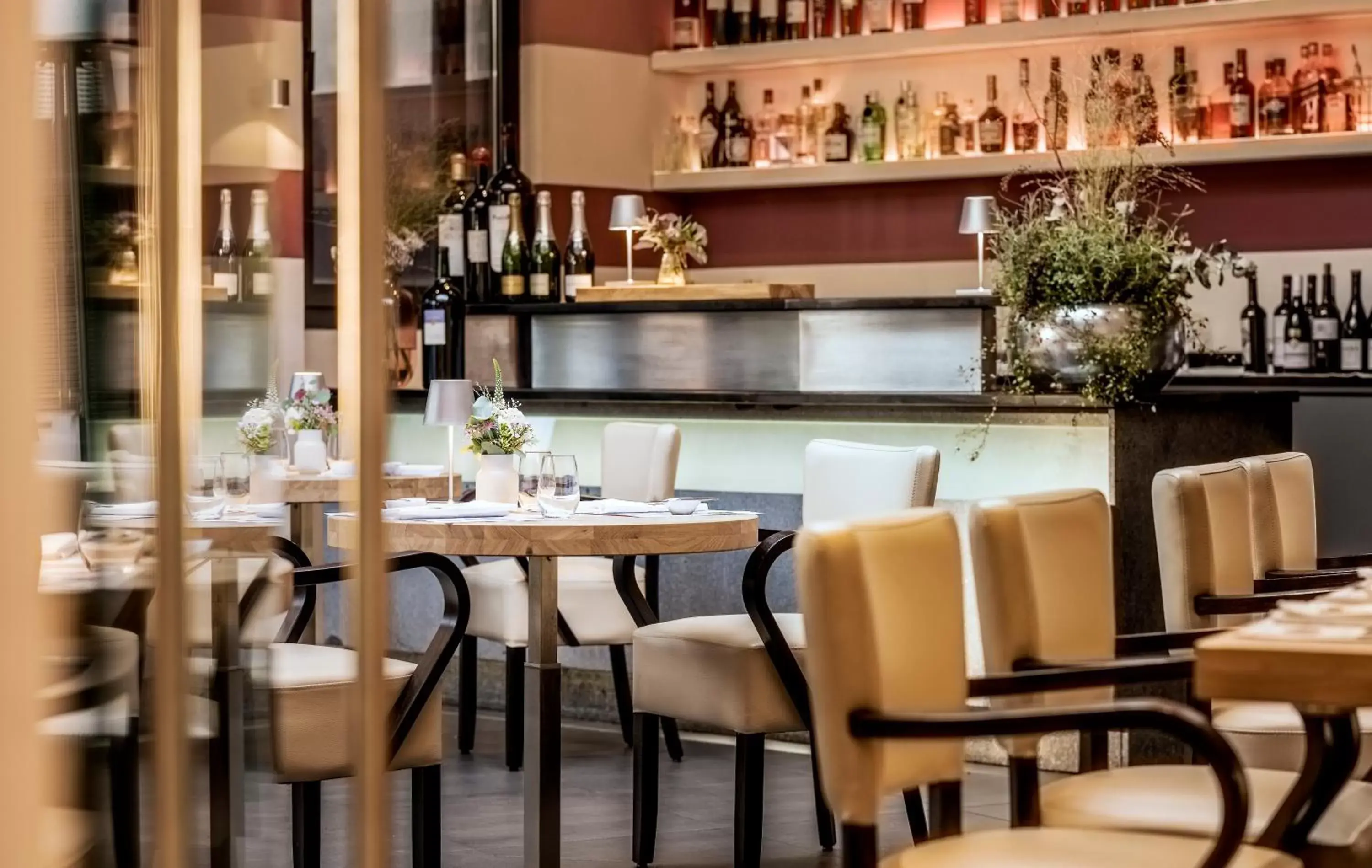 Restaurant/Places to Eat in Romantik Hotel Neuhaus