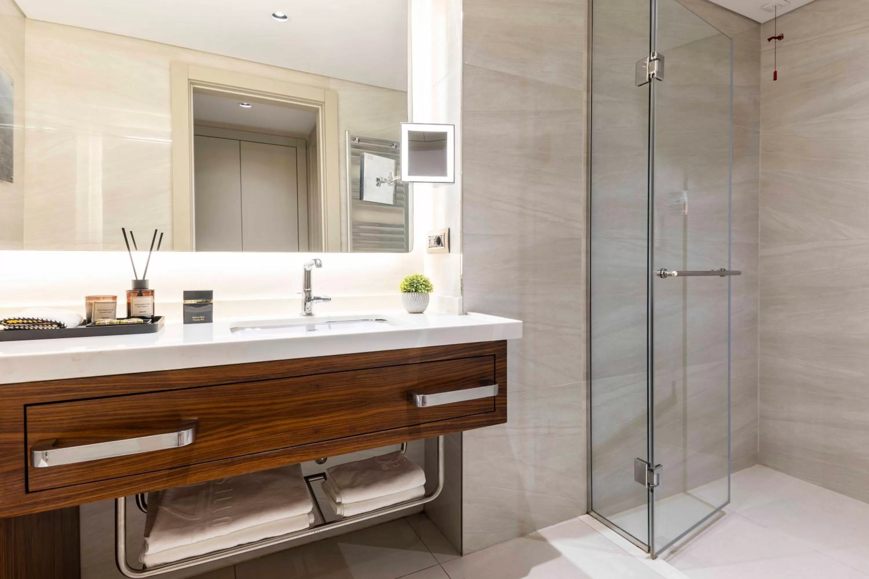 Shower in Tzl Suites Hotel Nişantaşı