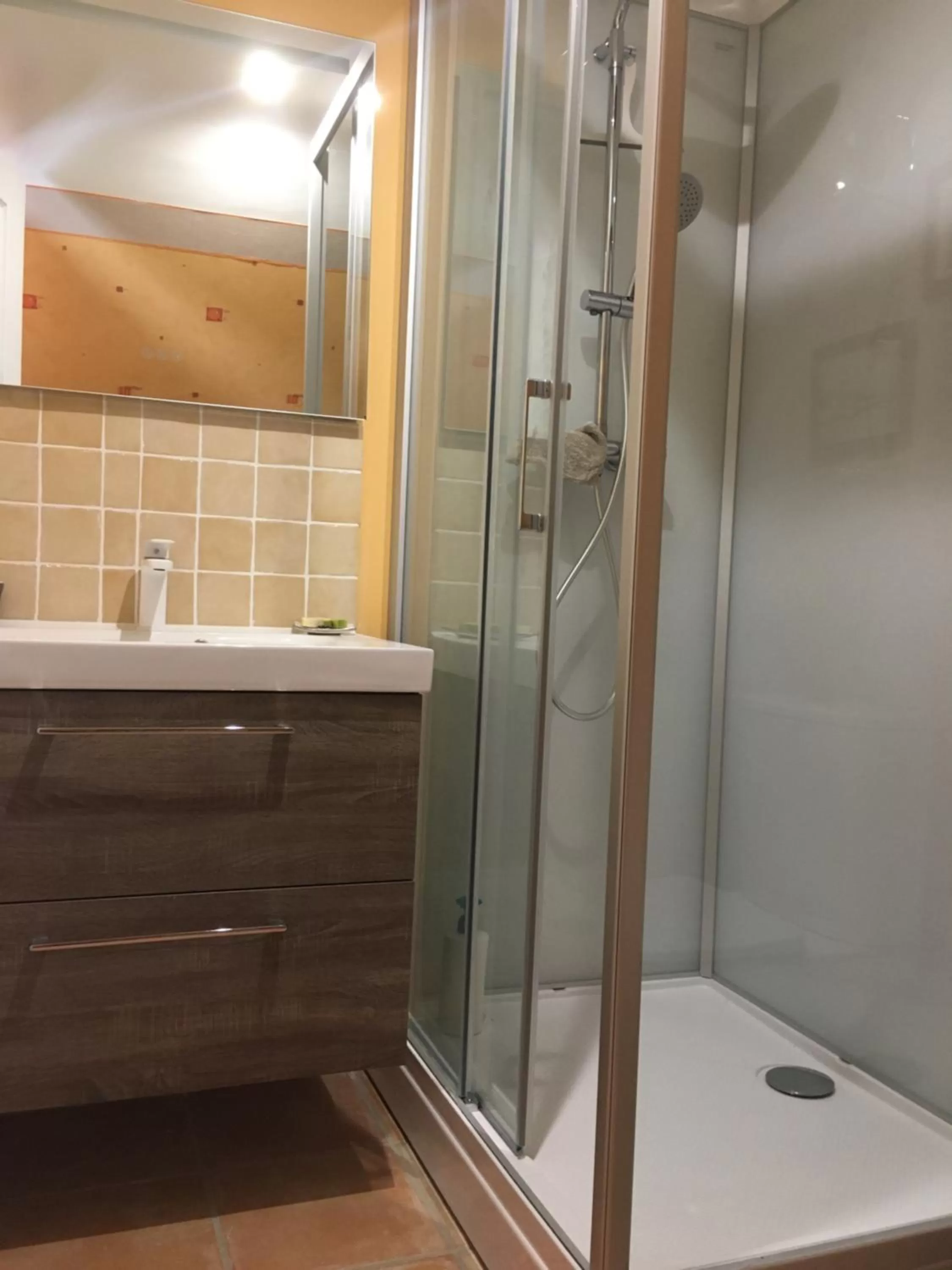 Bathroom in La Ferme de Kérivoas