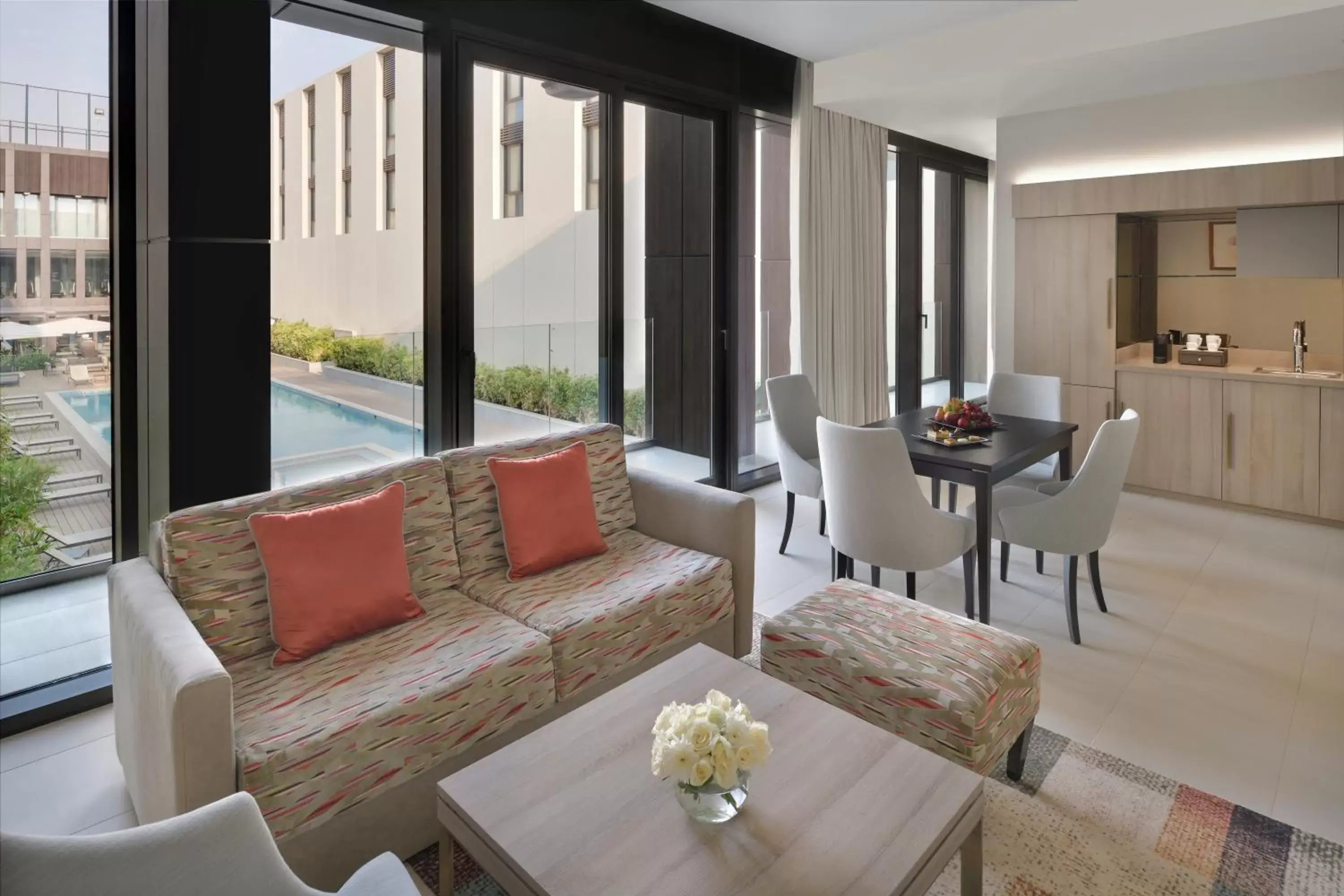 Pool view in Mövenpick Hotel Tahlia Jeddah Pool view in Mövenpick Hotel Tahlia Jeddah