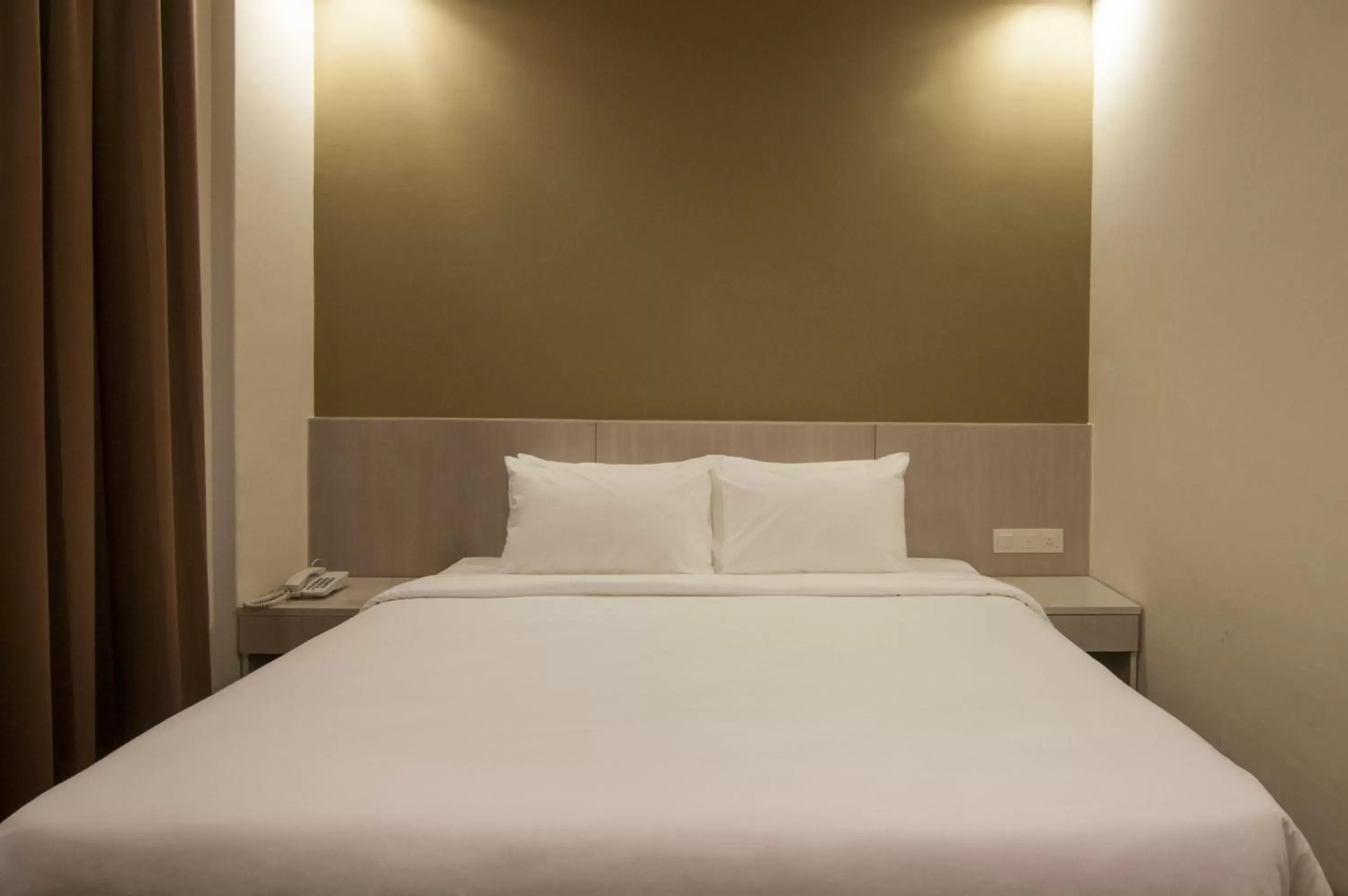 Bed in Scott Hotel KL Sentral