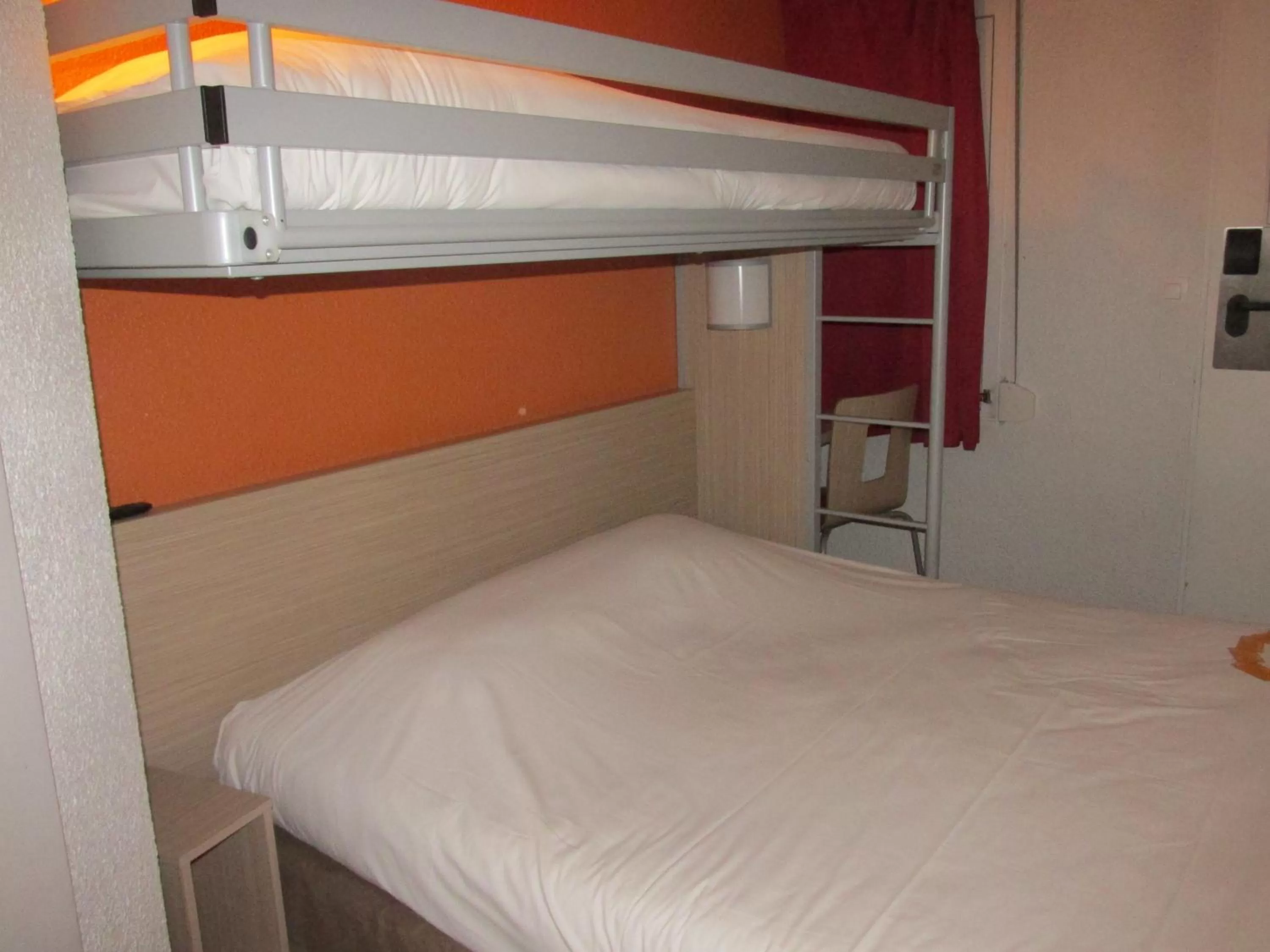 bunk bed, Bed in Premiere Classe Caen Est - Mondeville