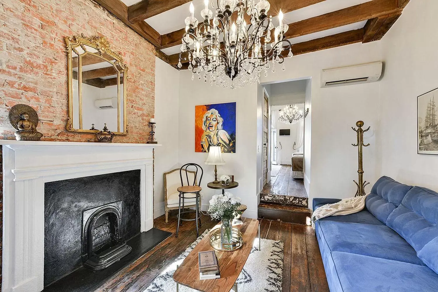 Living room in French Quarter Mansion Living room in French Quarter Mansion