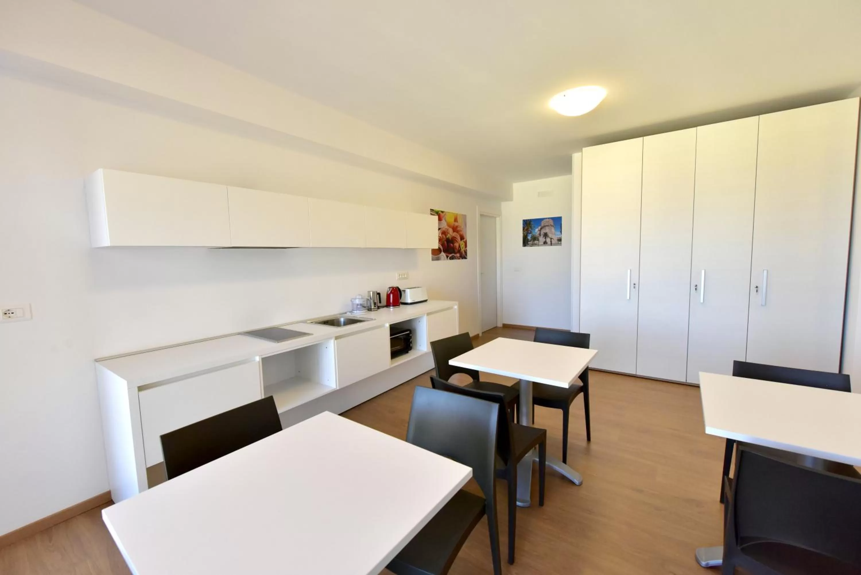 Communal lounge/ TV room in Trip Room & Breakfast