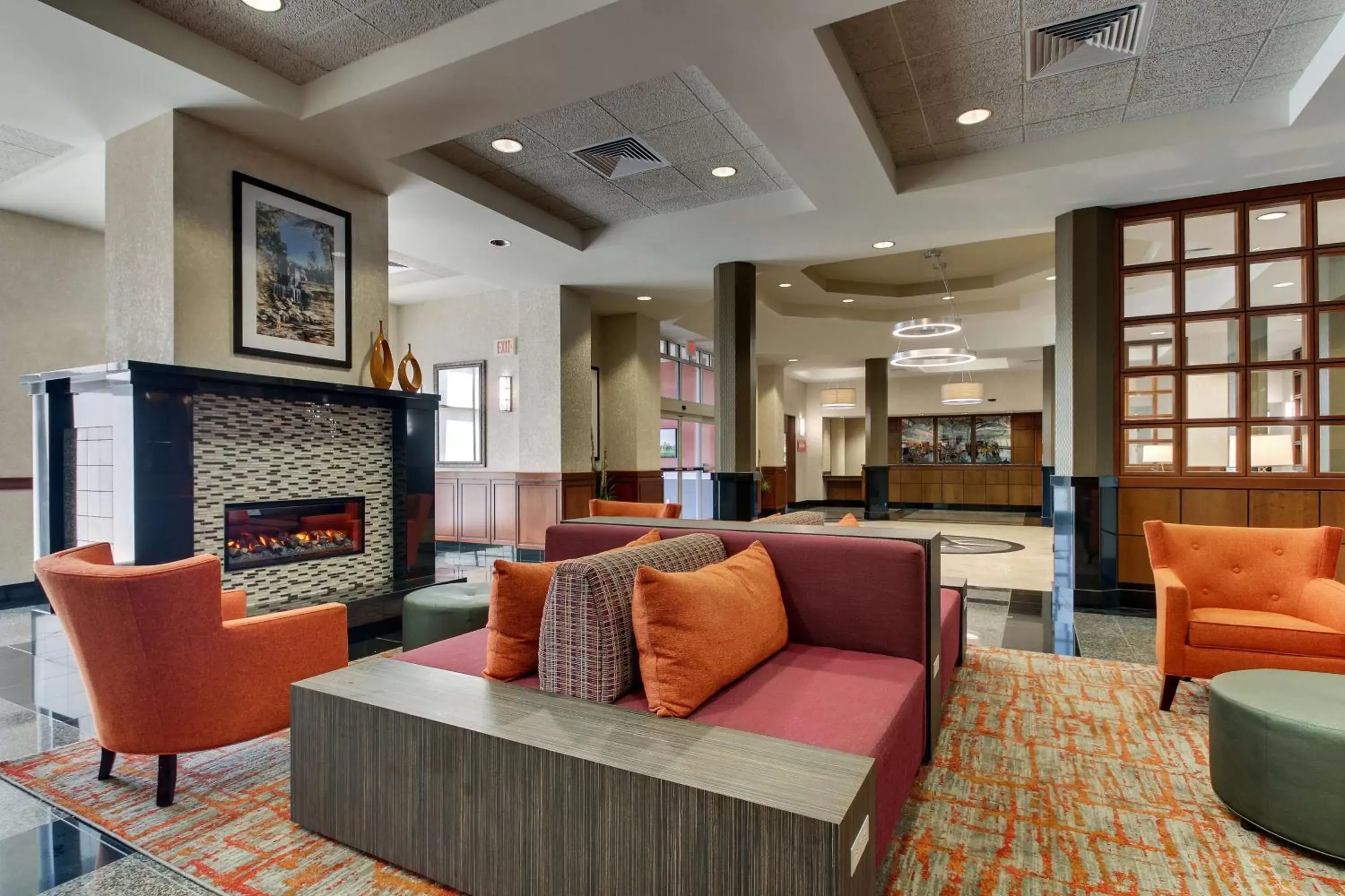 Lobby or reception, Seating Area in Drury Inn & Suites Meridian