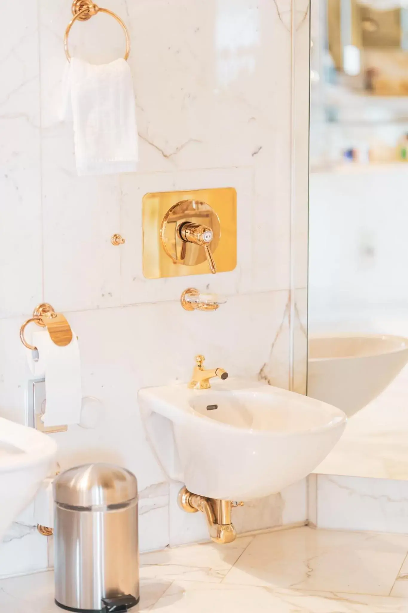 Bathroom in Grand Hotel National Luzern