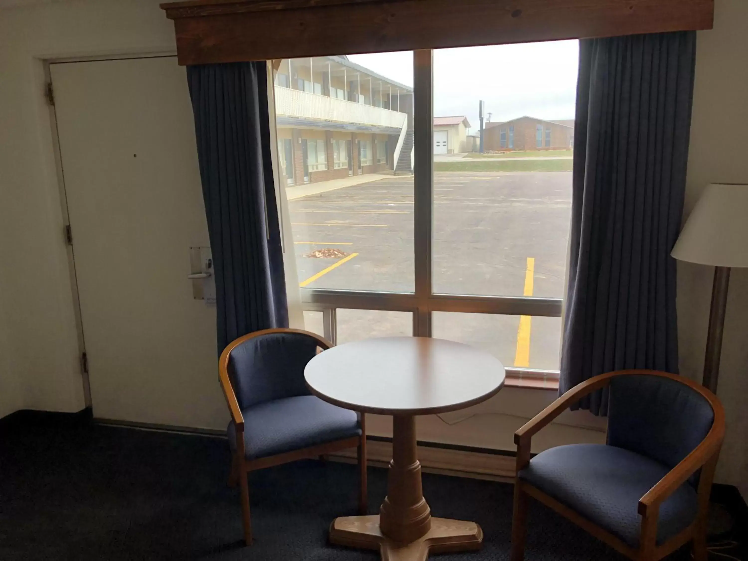 Other, Seating Area in Corn Palace Inn