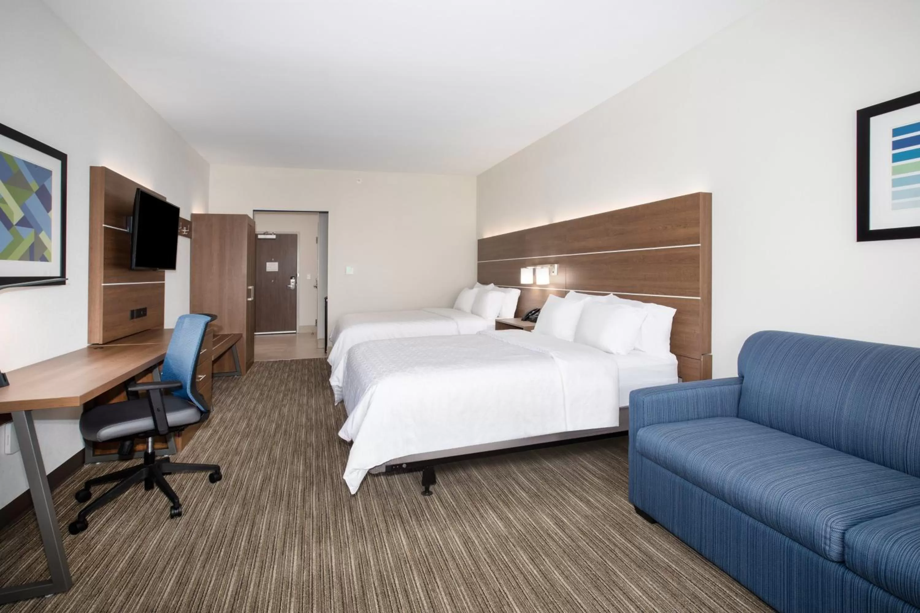 Photo of the whole room, Bed in Holiday Inn Express & Suites - Goodland I-70 by IHG