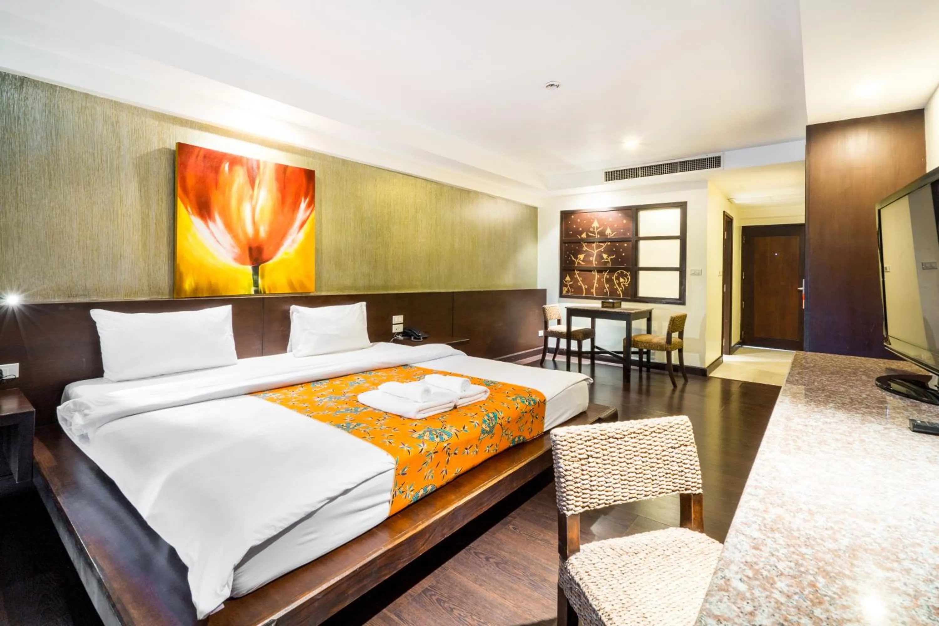 Bedroom, Bed in Baan Suwantawe