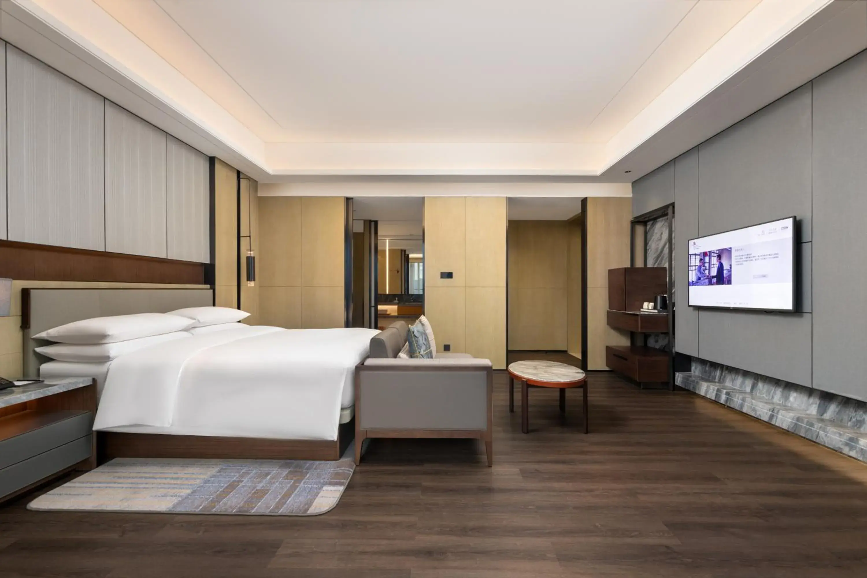 Photo of the whole room in Zhuhai Marriott Hotel Jinwan